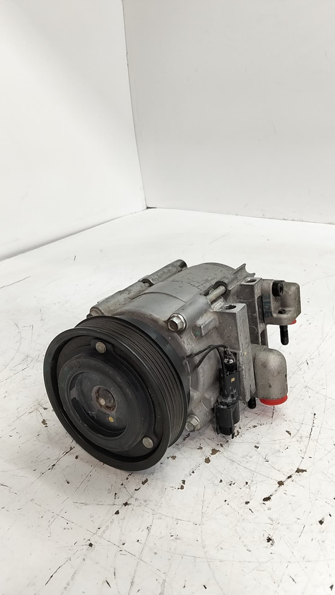 Recambio MAHINDRA XUV500 ref. 1203AAA00611N 5