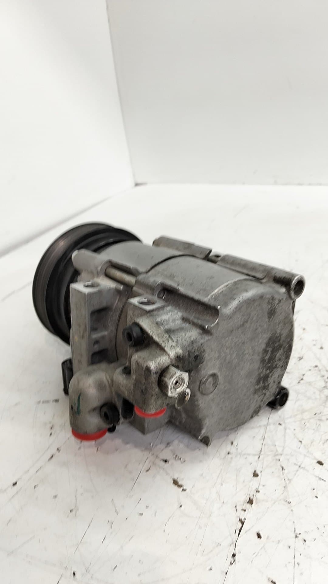 Recambio MAHINDRA XUV500 ref. 1203AAA00611N 3