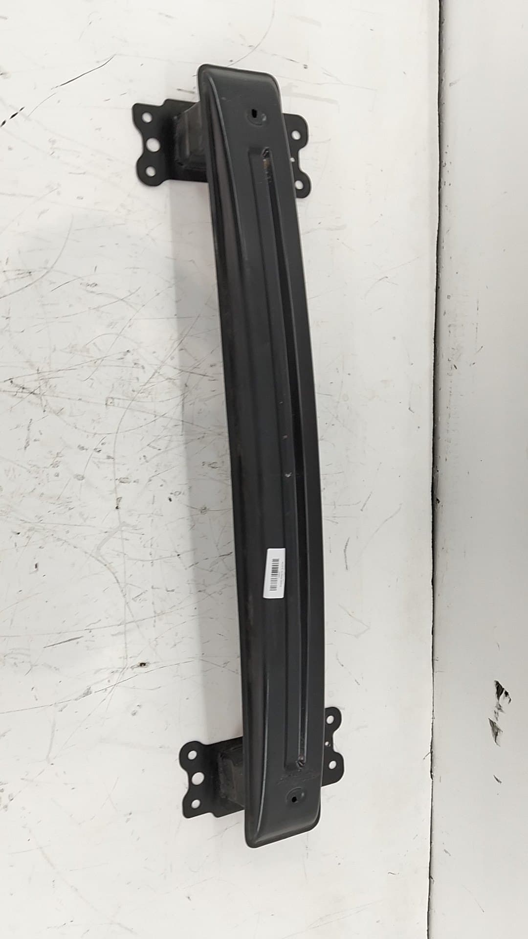 Refuerzo paragolpes delantero MAHINDRA XUV500 2