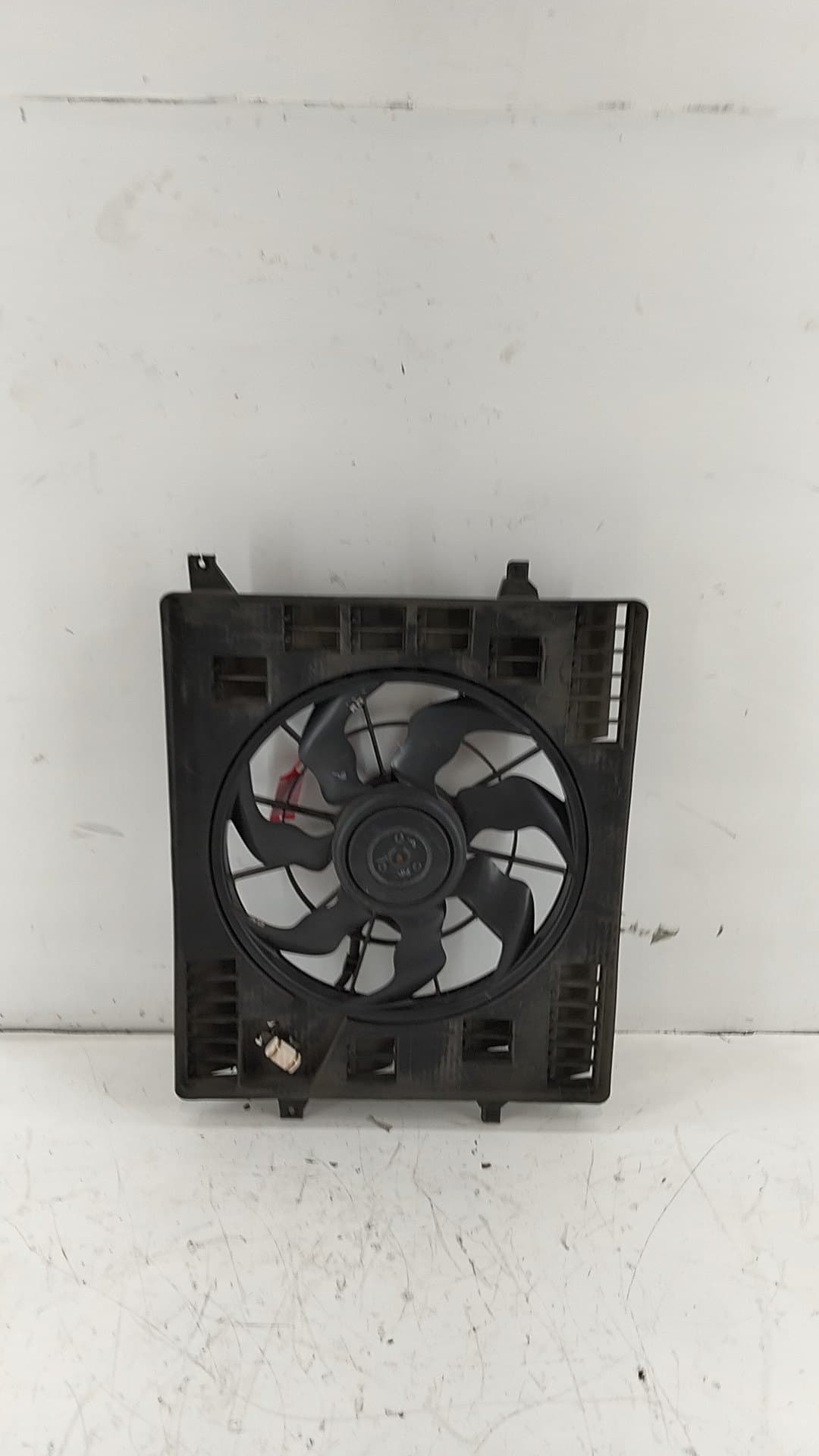 Electroventilador MAHINDRA XUV500