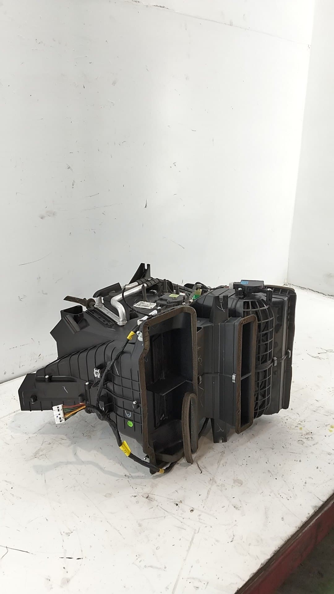 Mueble interior calefaccion MAHINDRA XUV500 5