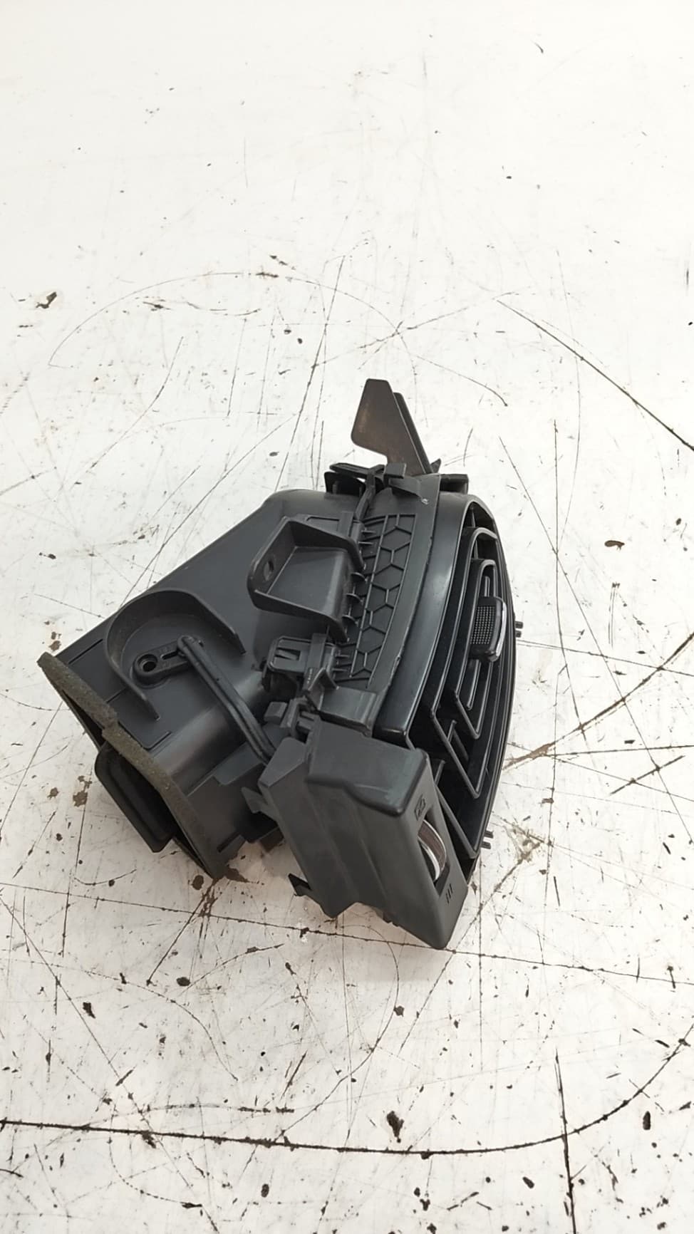Recambio MAHINDRA XUV500 ref. 0108DAW00111N 2