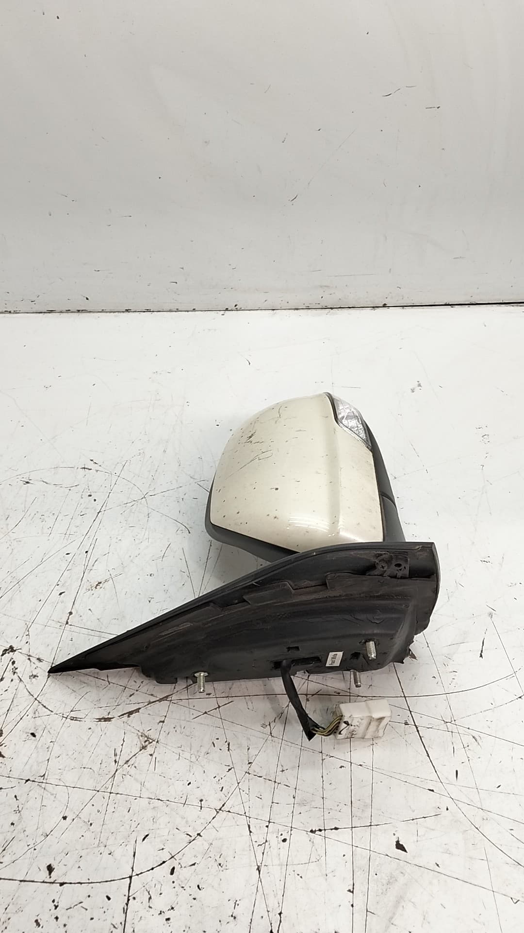 Retrovisor izquierdo MAHINDRA XUV500