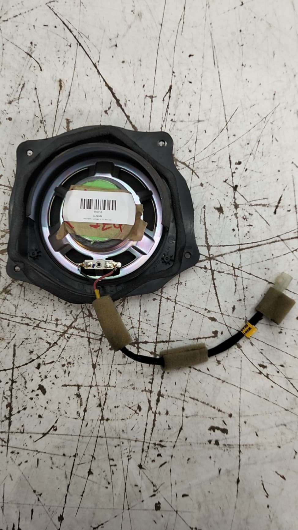 Altavoz MAHINDRA XUV500 2