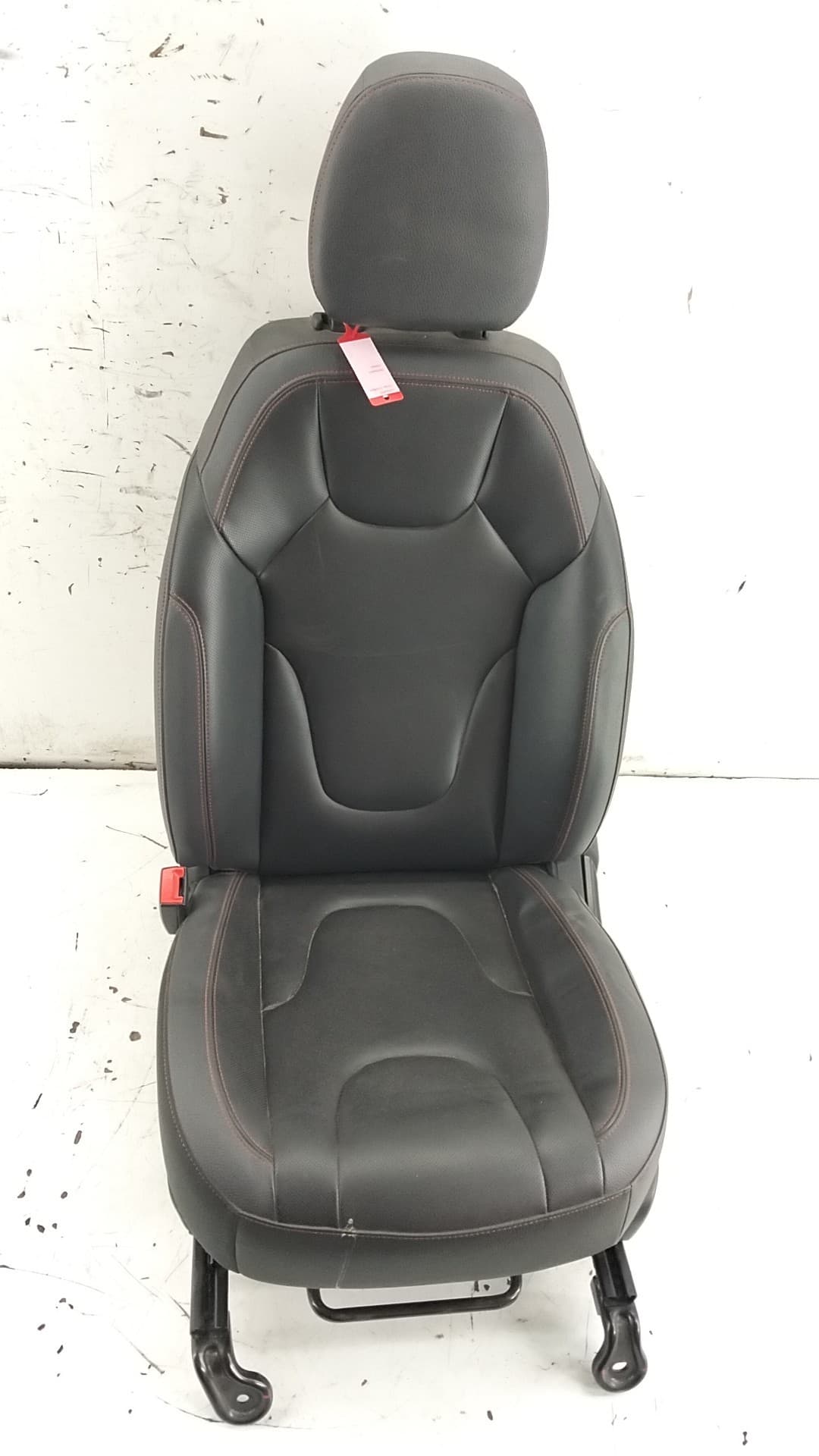 Asiento delantero izquierdo EVO 3