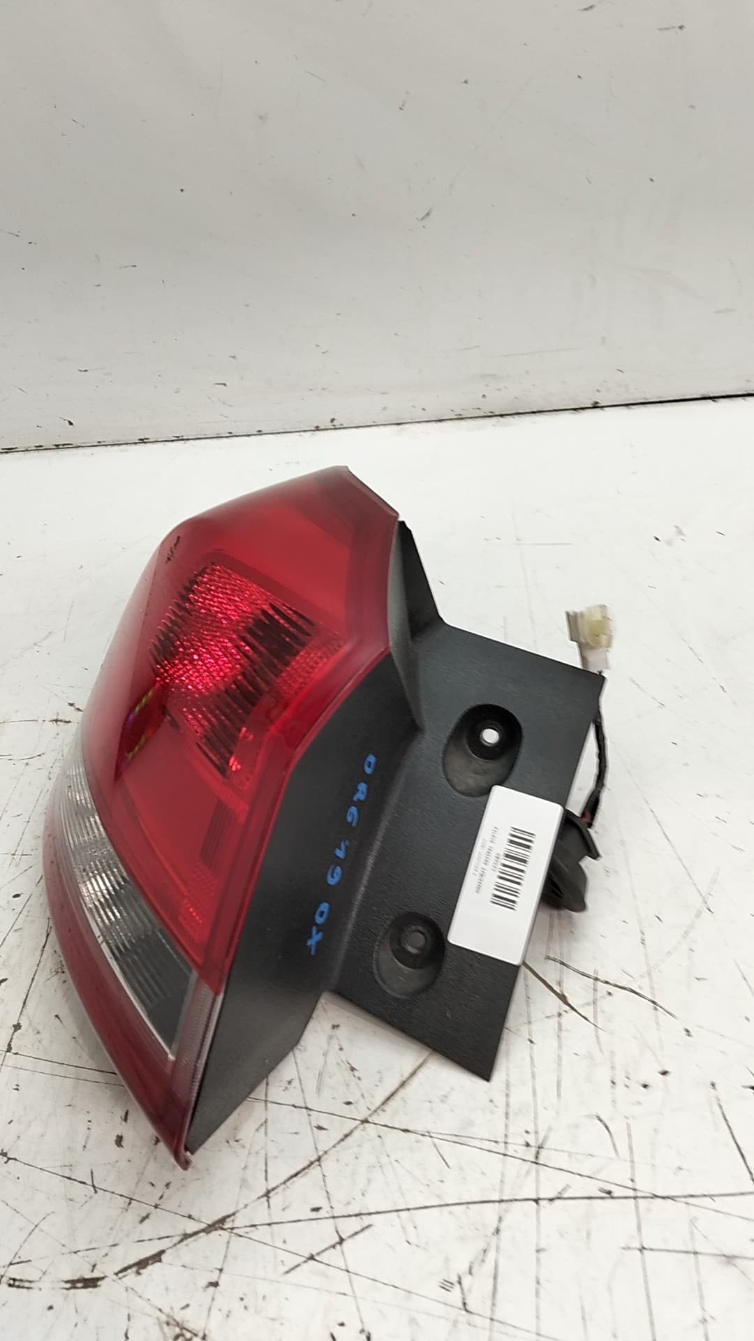 Piloto trasero izquierdo DR 6.0 2