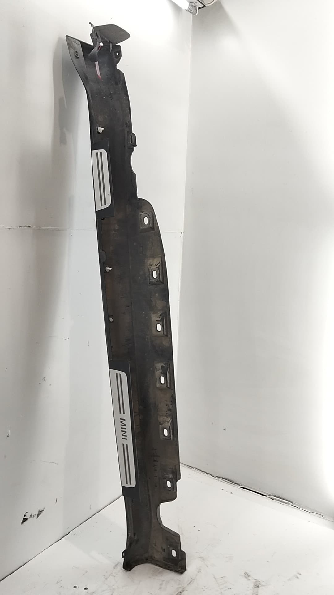Talonera derecha MINI COUNTRYMAN (R60) 4