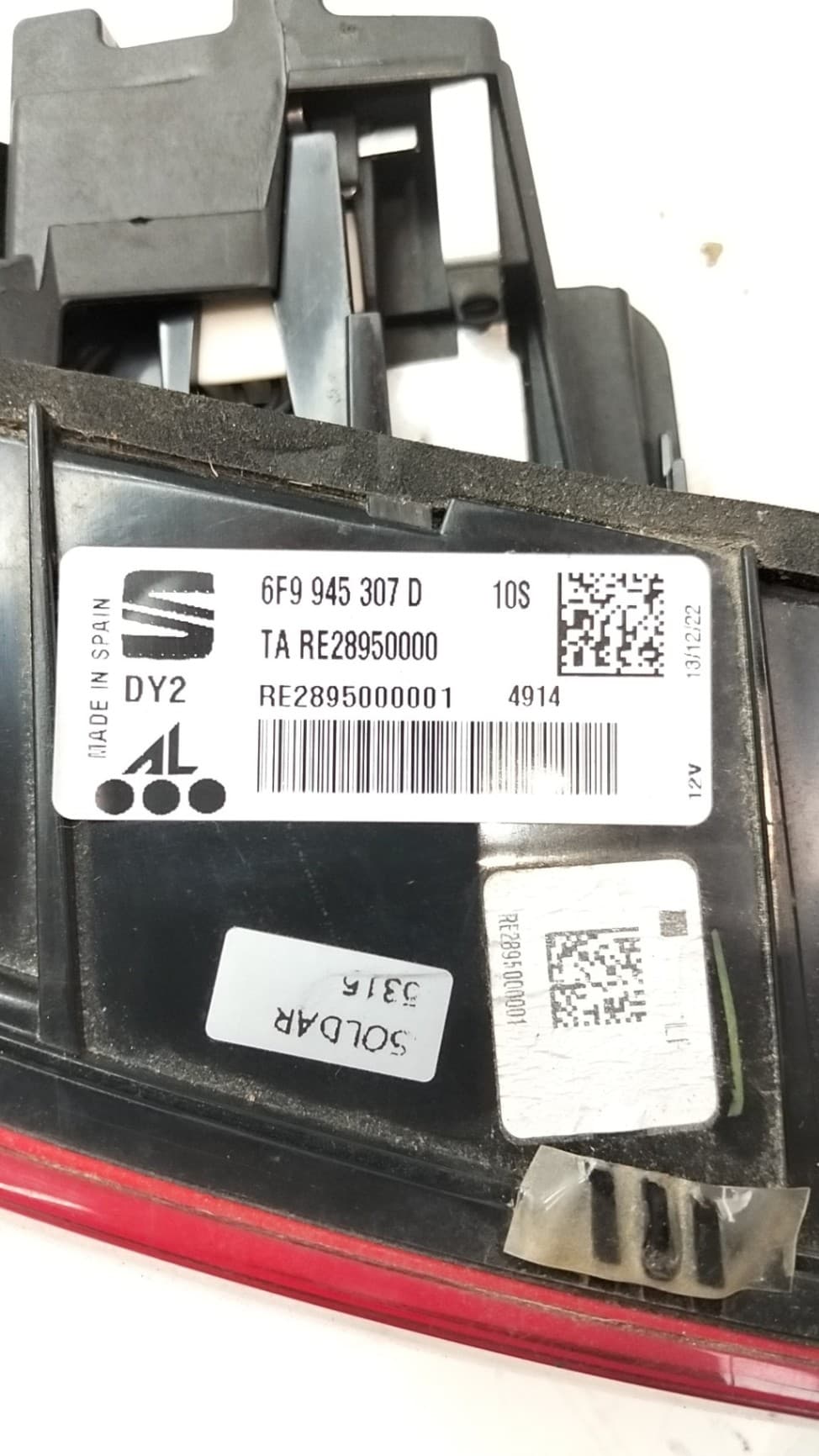 Recambio SEAT ARONA ref. 6F9945307D 3