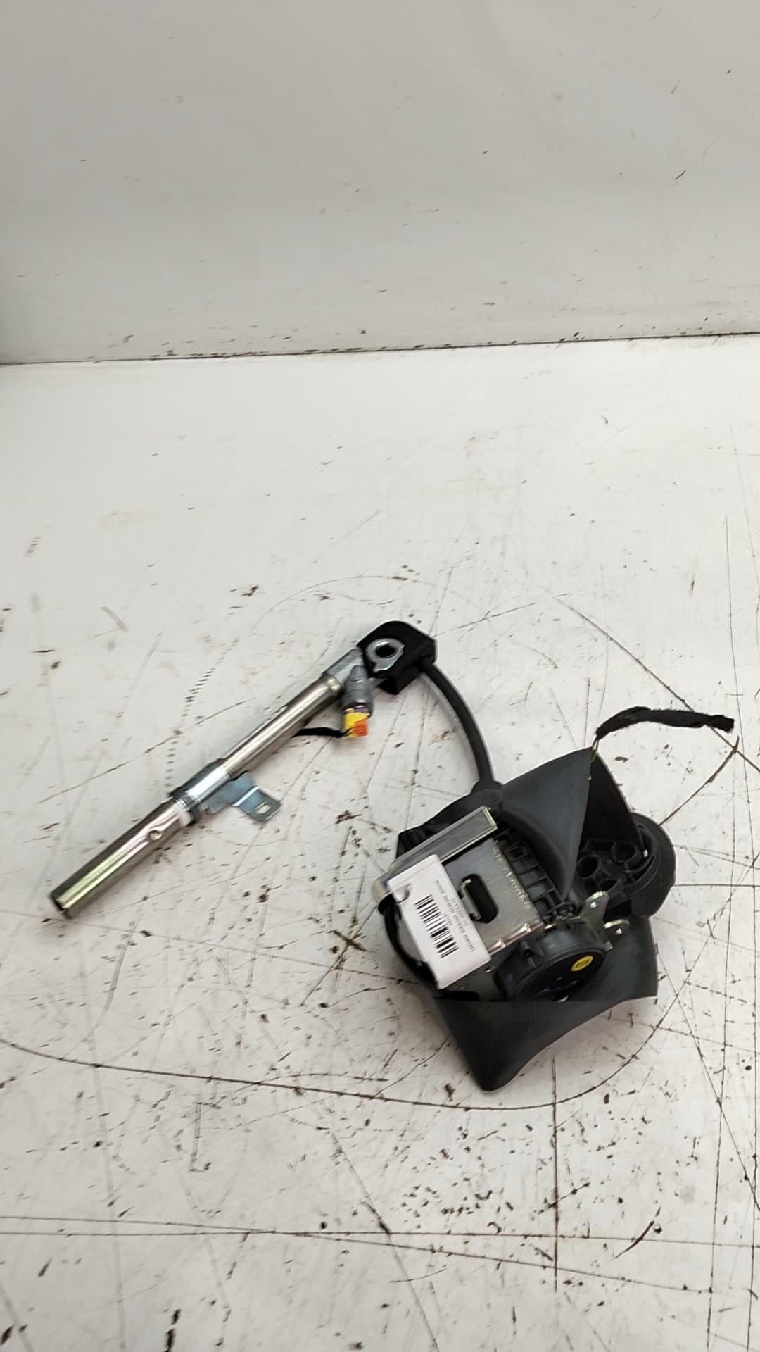 Cinturon seguridad delantero derecho SEAT ARONA