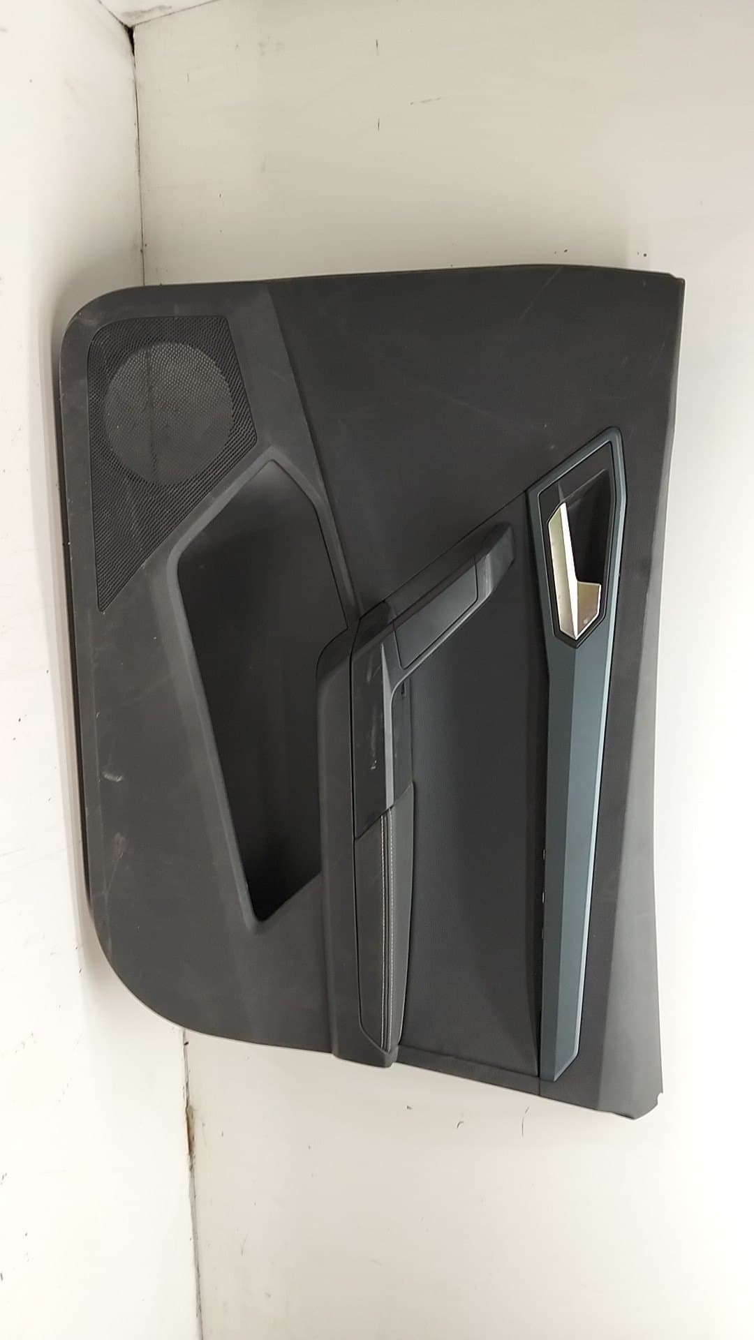 Guarnecido puerta delantera derecha SEAT ARONA