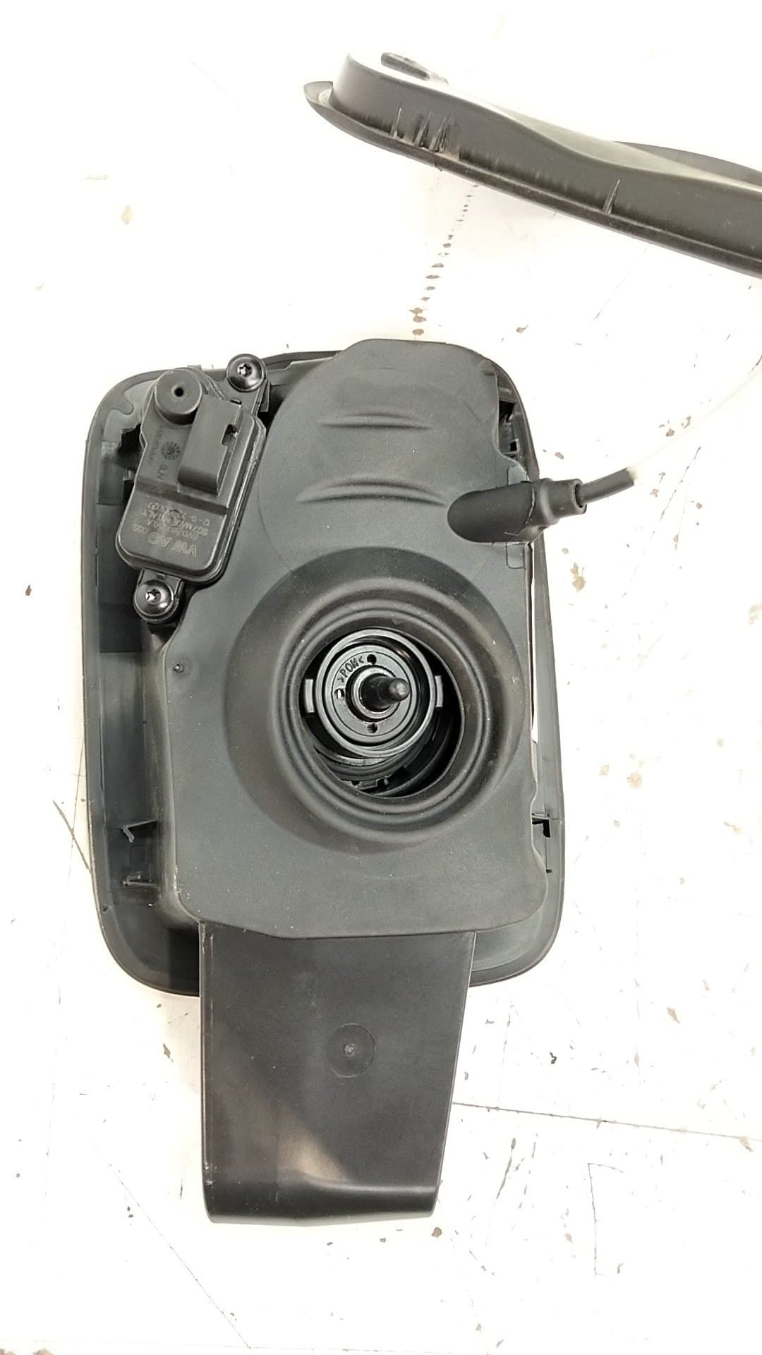 Tapa exterior combustible SEAT ARONA 2