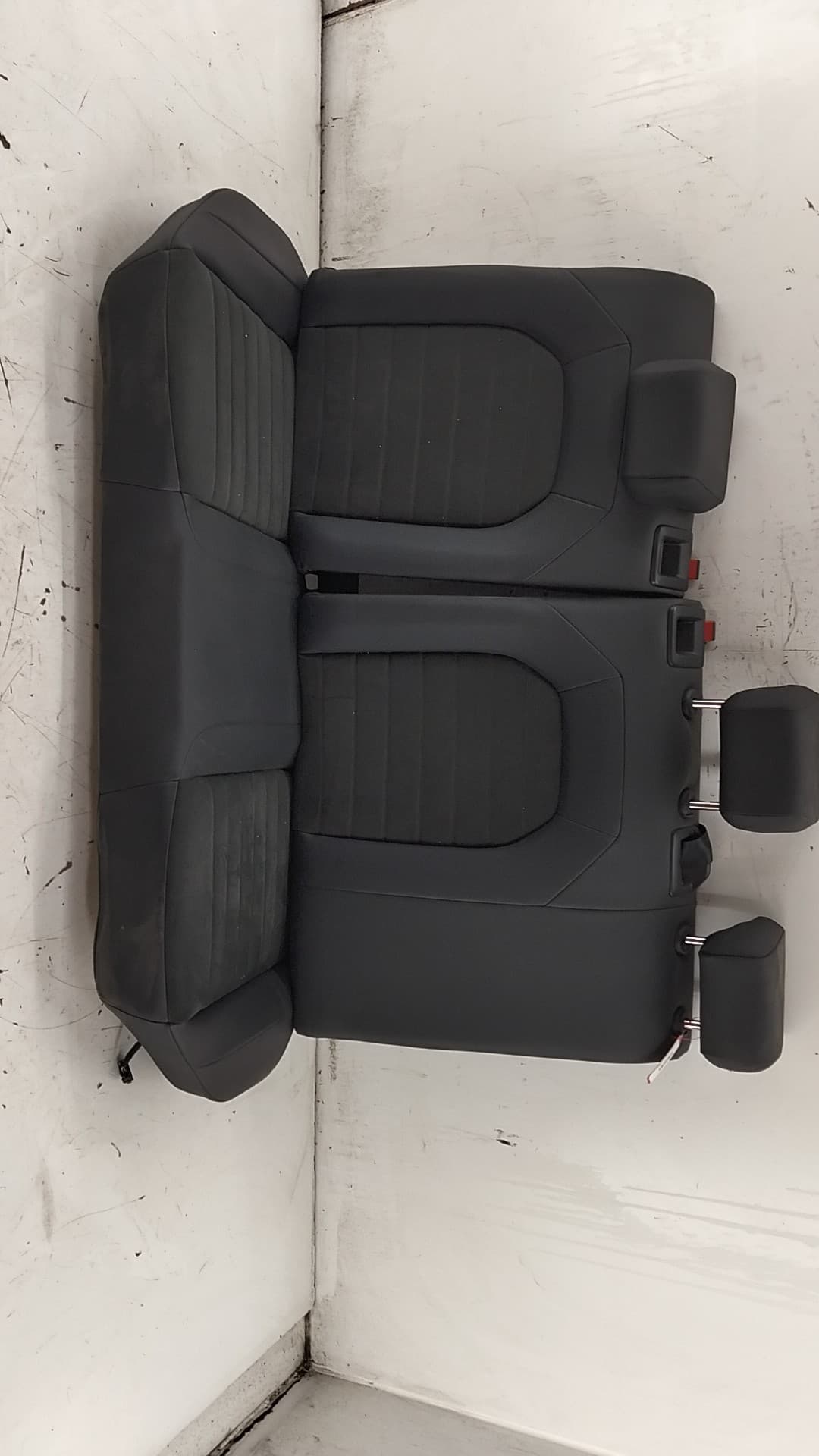Cerradura asientos traseros SEAT ARONA