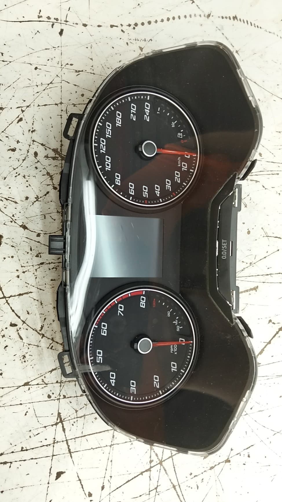 Cuadro instrumentos SEAT ARONA 5