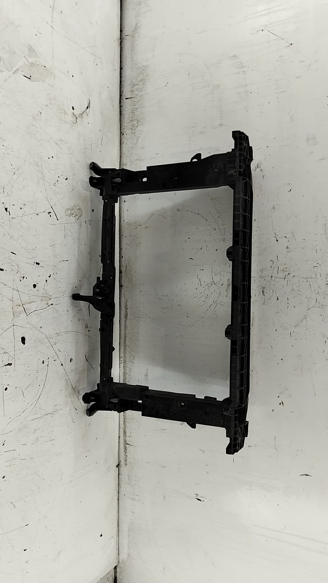 Soporte radiadores SEAT ARONA