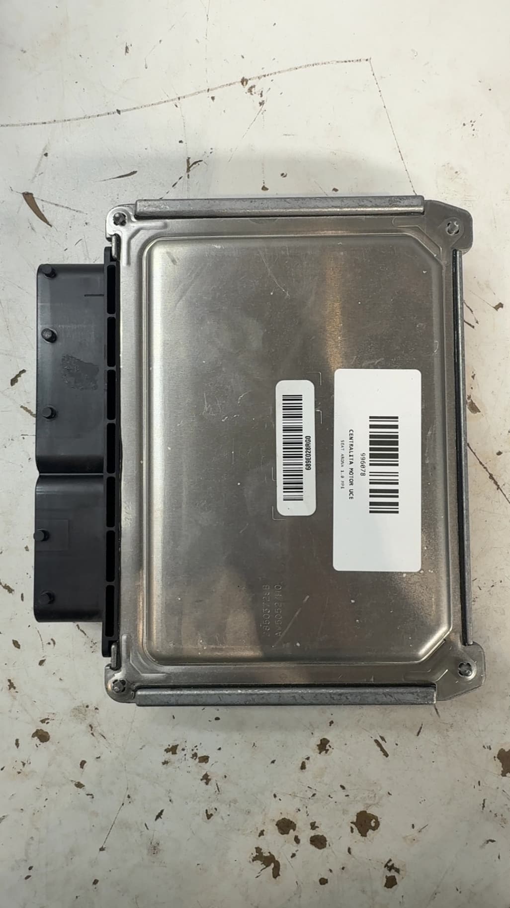 Centralita motor uce SEAT ARONA 2