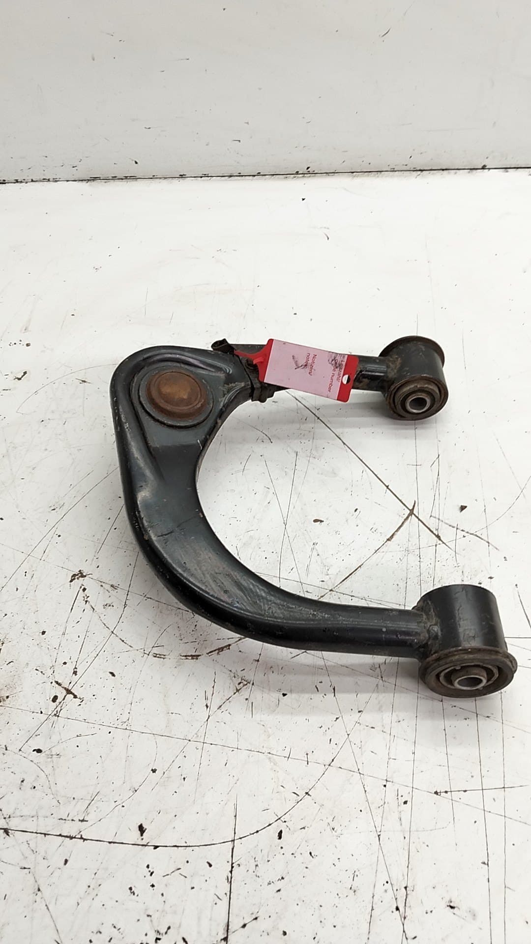 Brazo suspension superior delantero izquierdo TOYOTA LAND CRUISER (J10)