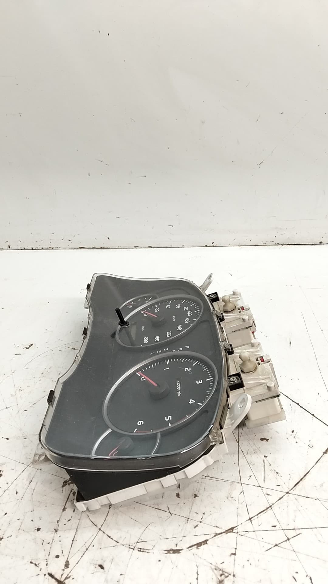 Cuadro instrumentos TOYOTA LAND CRUISER (J10) 3