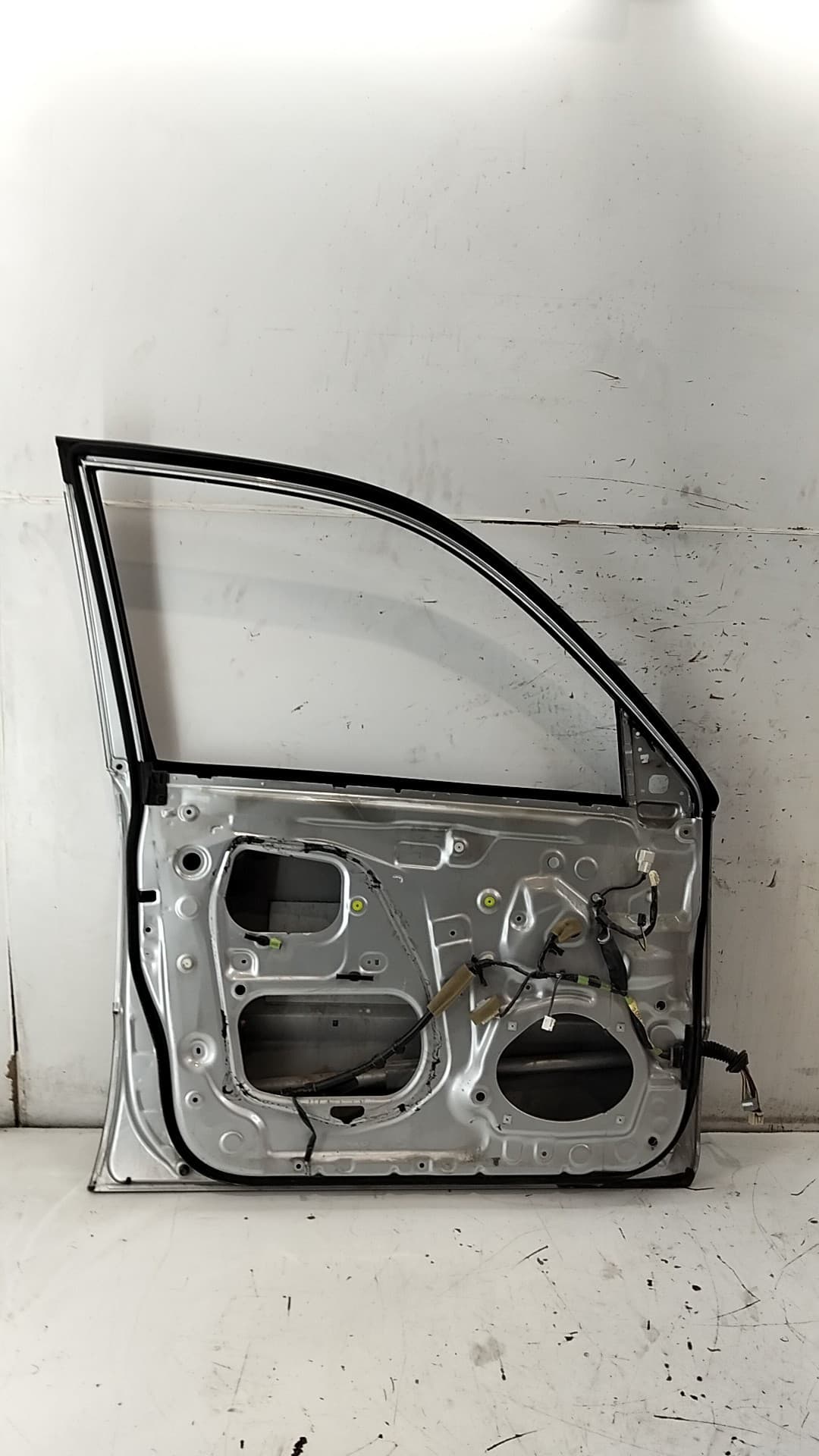 Puerta delantera izquierda TOYOTA LAND CRUISER (J10) 3