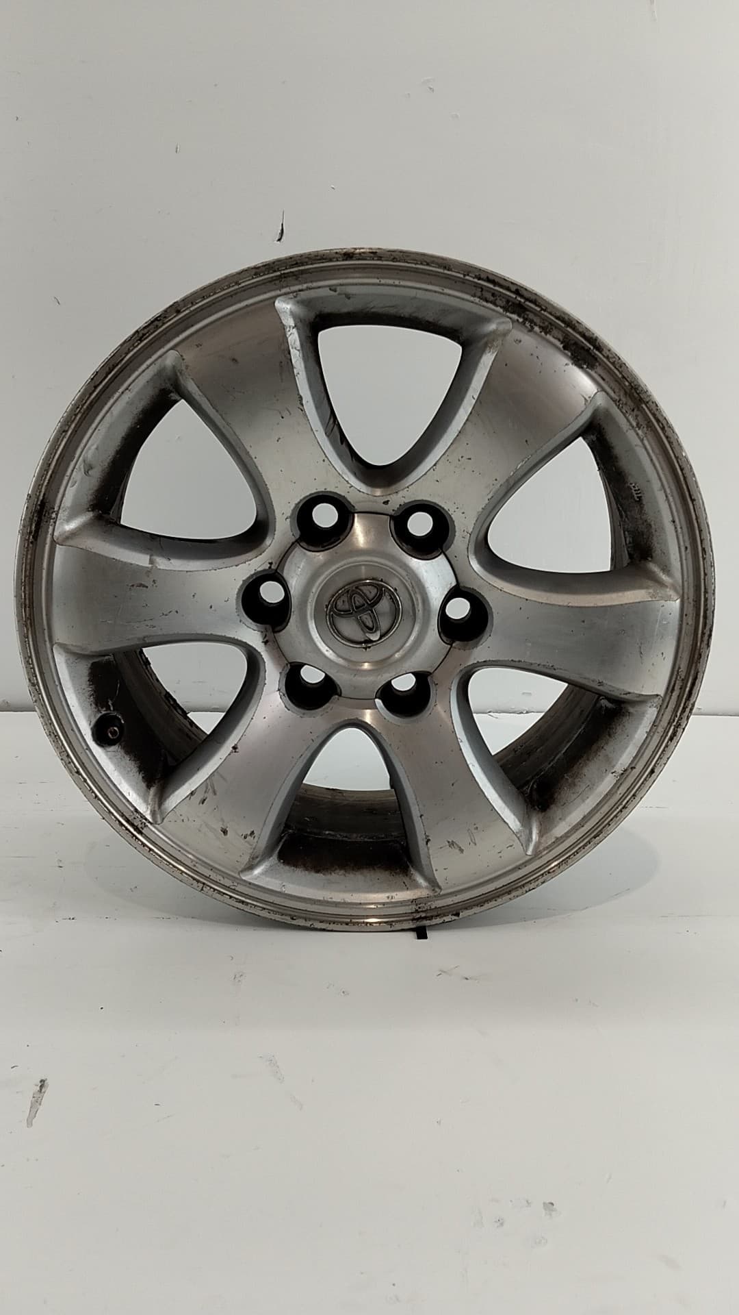 Llanta TOYOTA LAND CRUISER (J10)