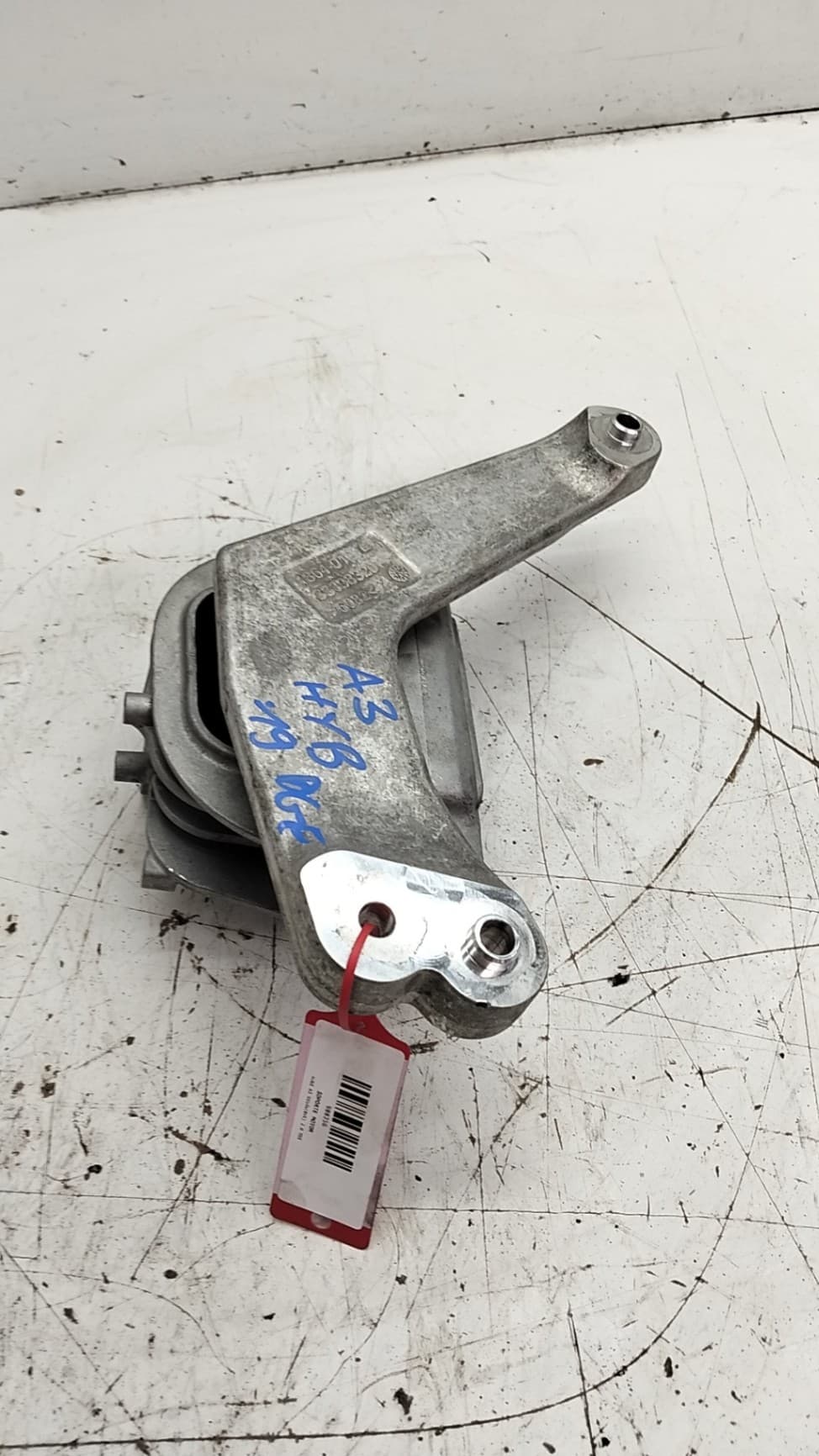 Soporte motor AUDI A3 SEDÁN(8VS) 5