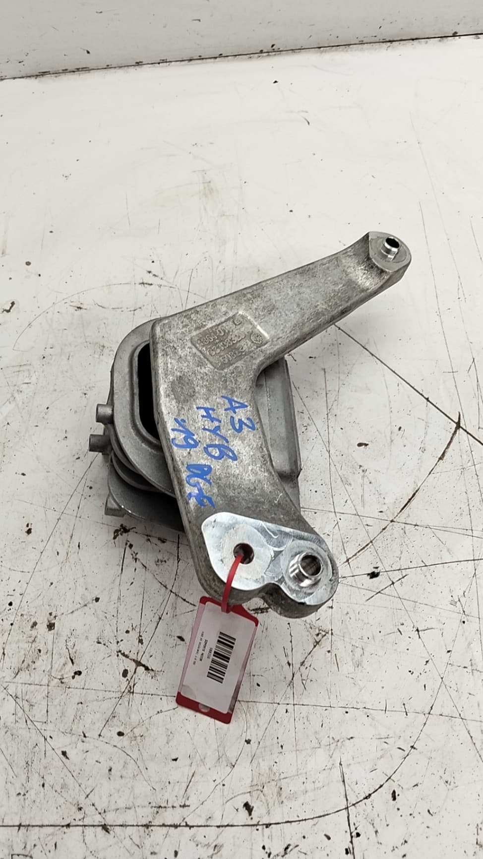 Soporte motor AUDI A3 SEDÁN(8VS) 3