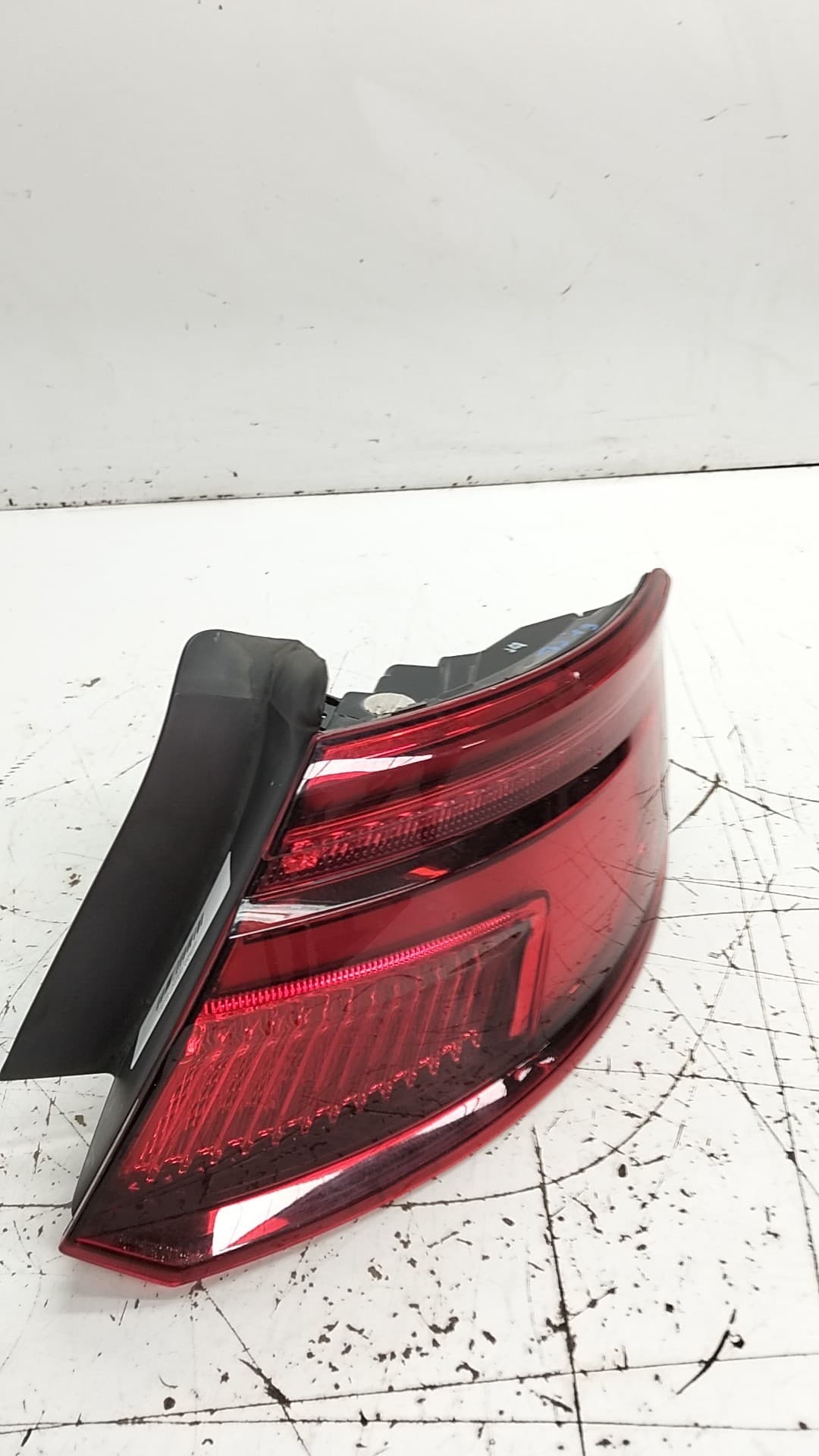 Piloto trasero derecho AUDI A3 SEDÁN(8VS)