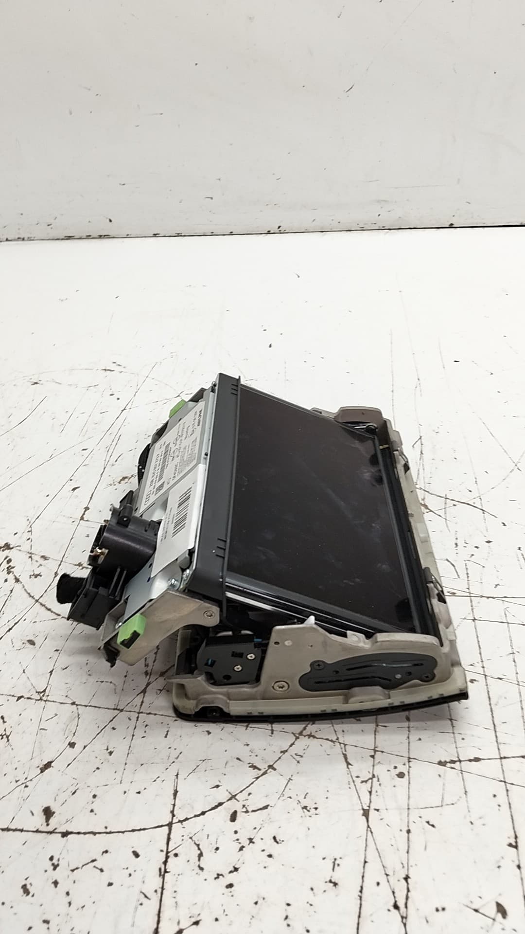 Pantalla multifuncion AUDI A3 SEDÁN(8VS) 3