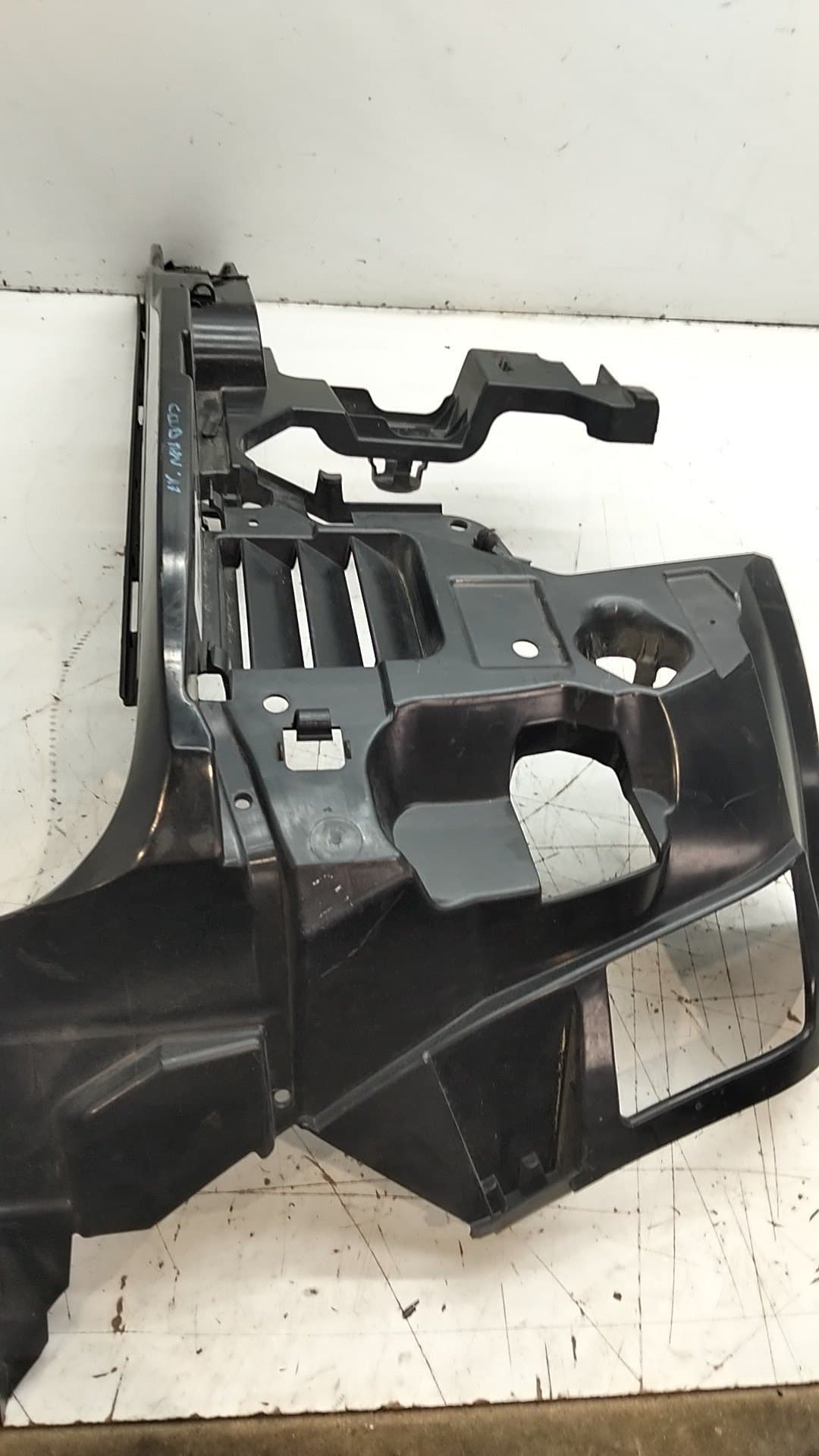 Refuerzo paragolpes trasero MINI 5-TRG 2