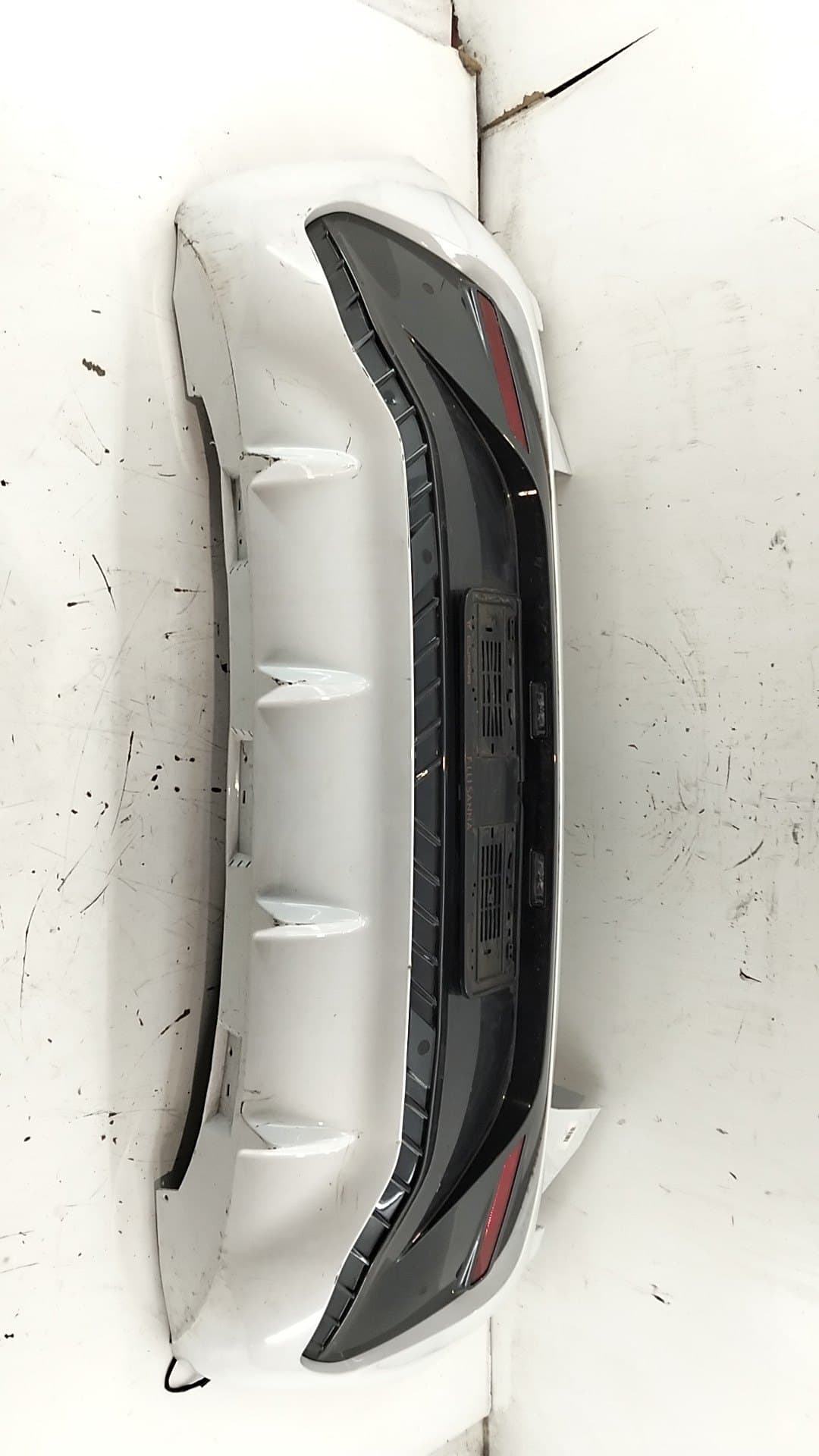 Paragolpes trasero CUPRA BORN (K11) 4