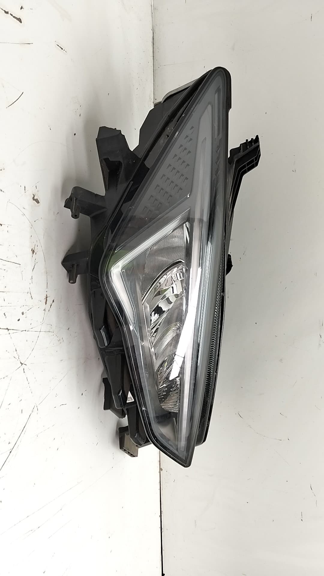 Faro derecho CUPRA BORN (K11)