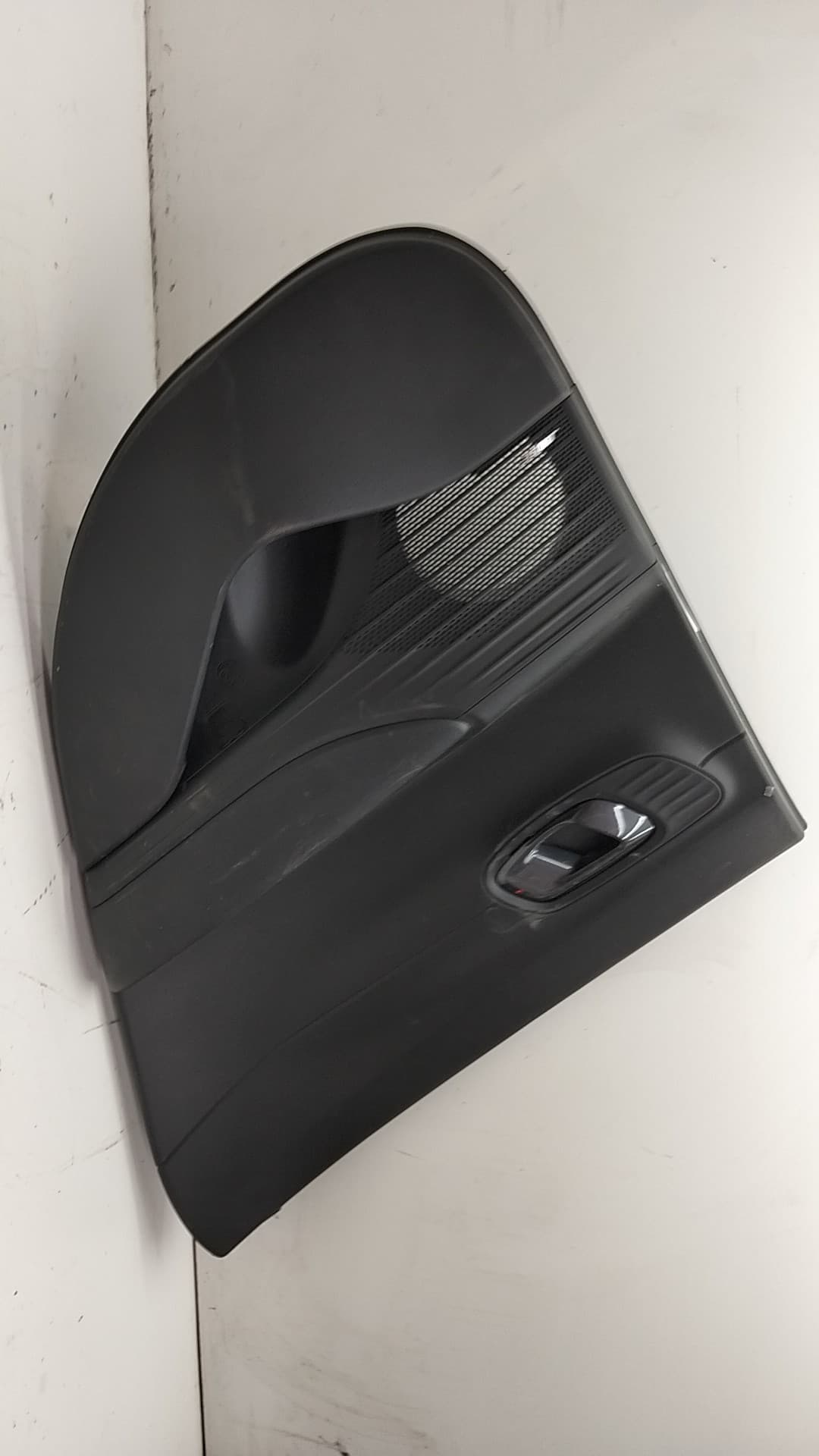 Guarnecido puerta trasera derecha HYUNDAI I20 3