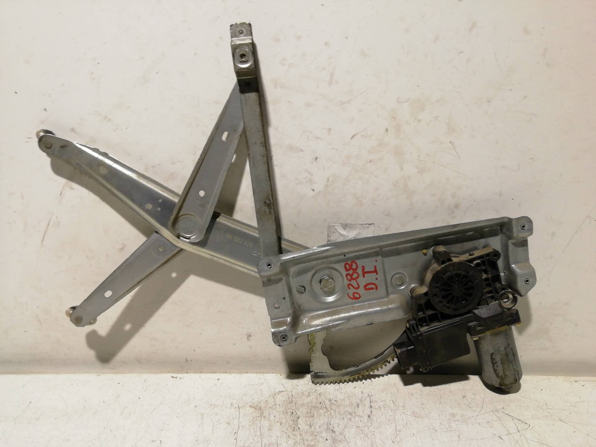 Elevalunas delantero izquierdo OPEL VECTRA B BERLINA