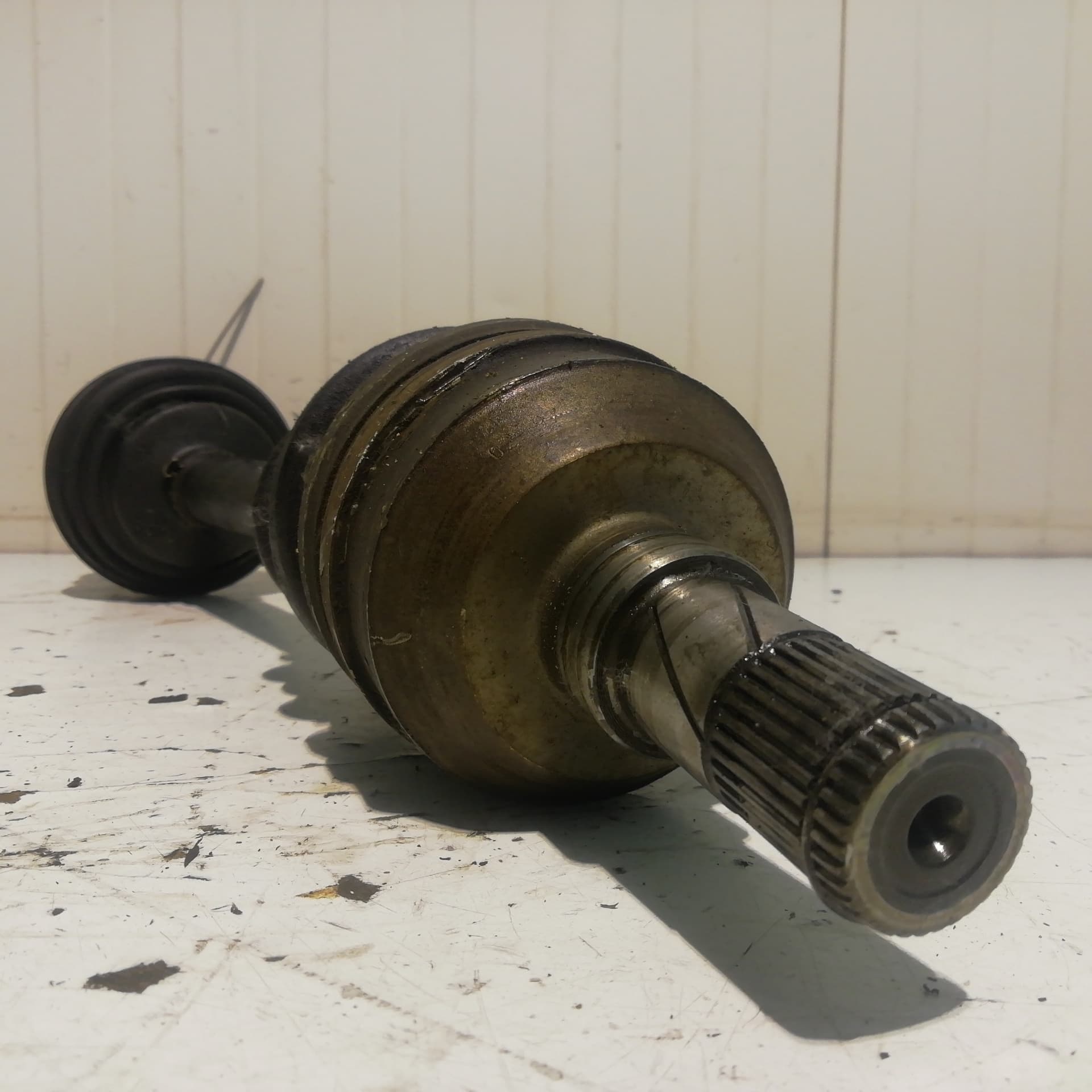 Transmision delantera izquierda OPEL VECTRA B BERLINA 3