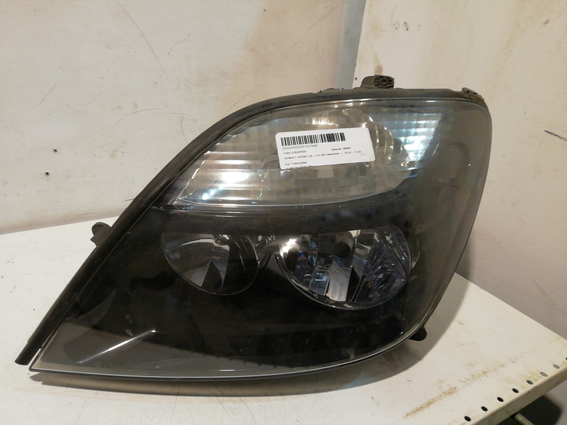 Faro izquierdo RENAULT SCENIC (JA..)
