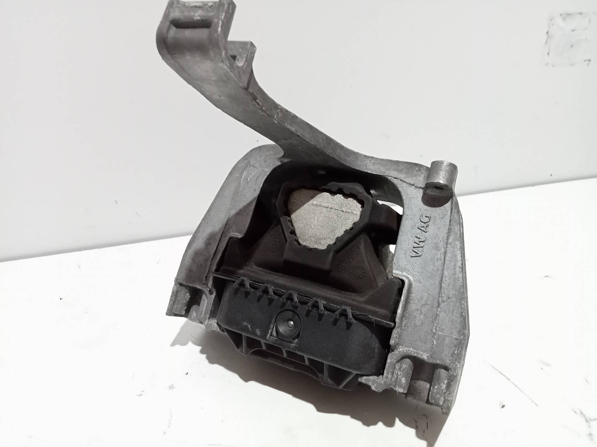Soporte motor derecho SEAT LEON (5F1) 3