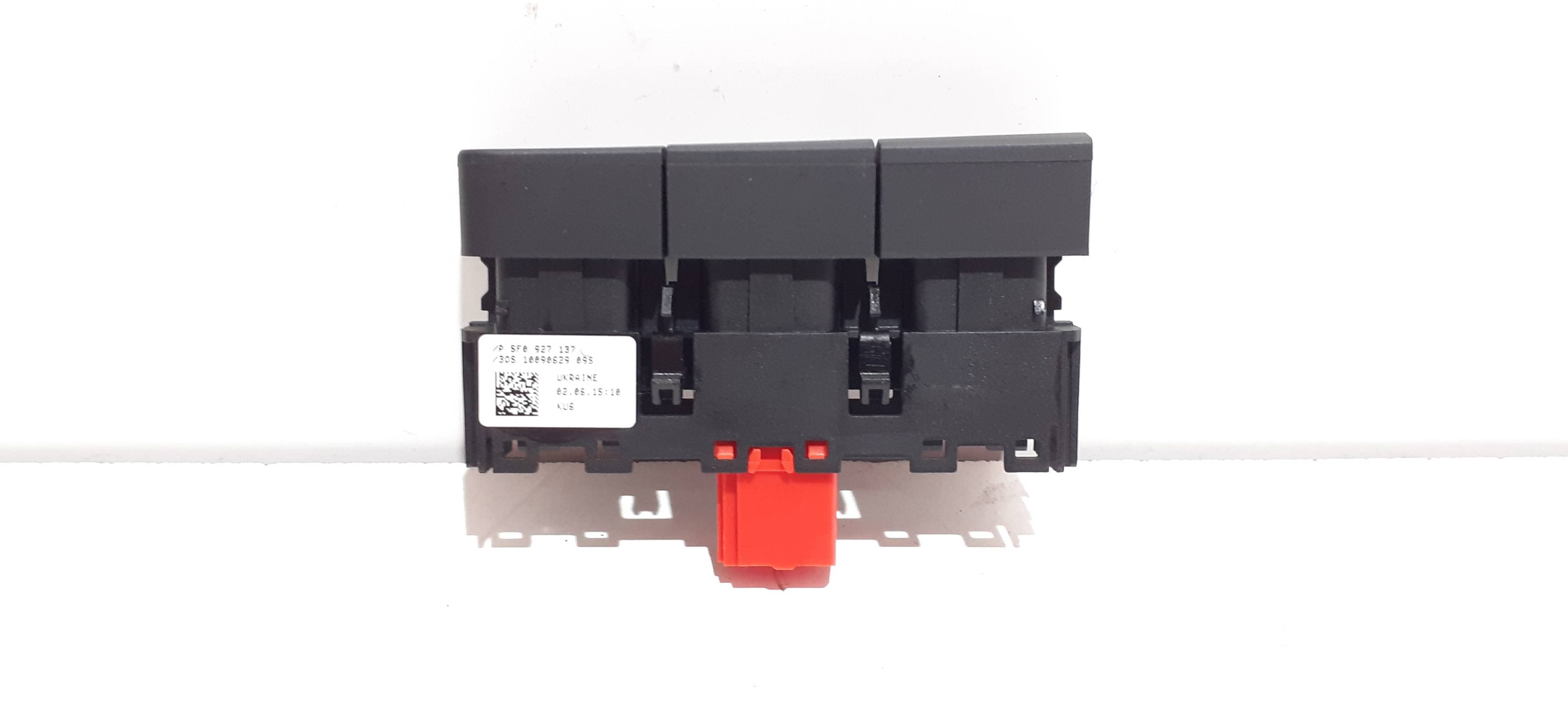 Interruptor SEAT LEON (5F1) 3