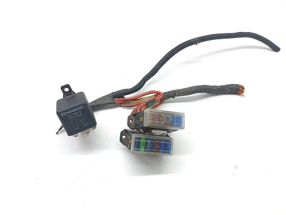 Caja reles / fusibles FIAT SCUDO FURGÓN (272)