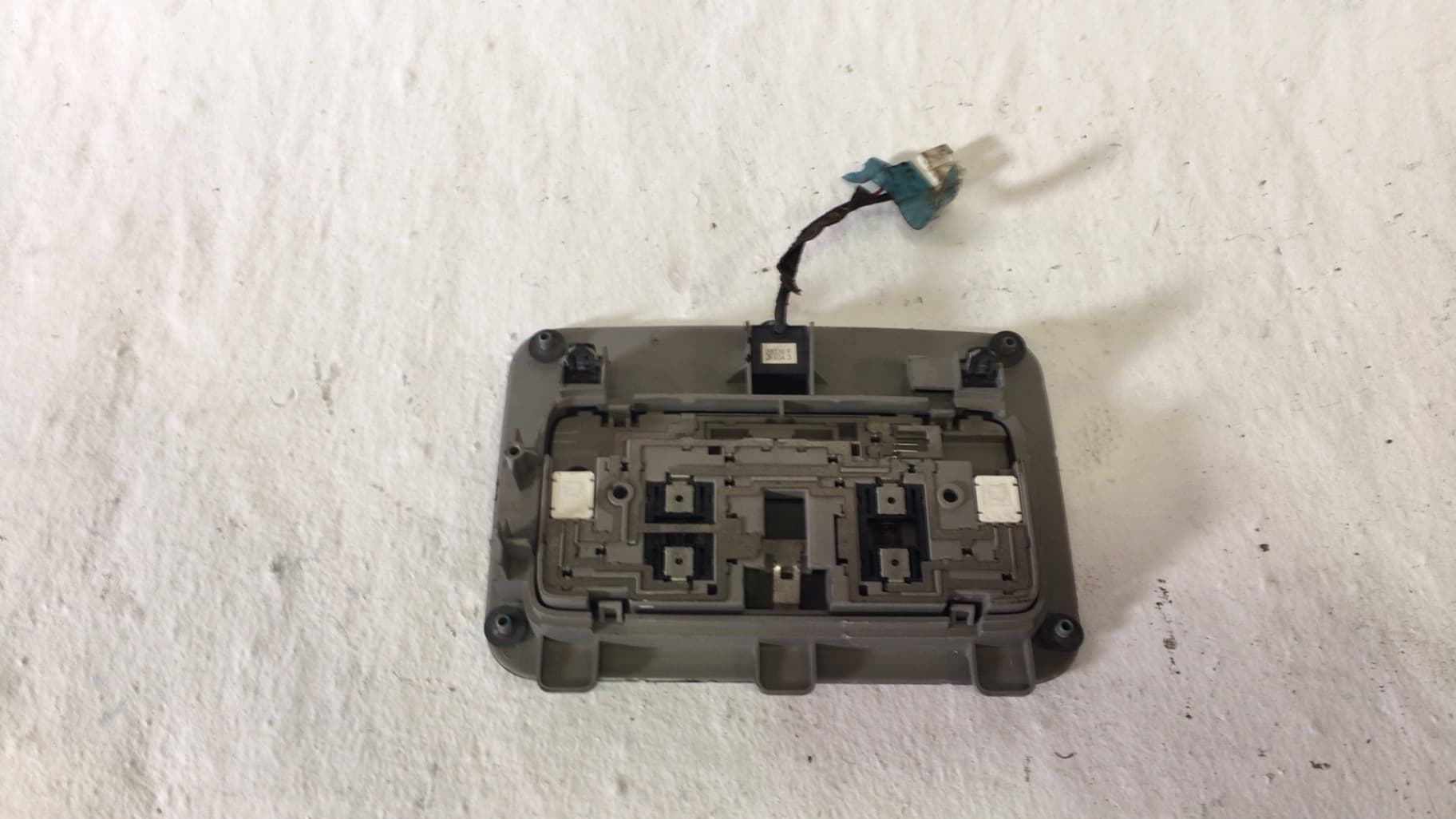 Luz interior NISSAN X-TRAIL (T30) 2