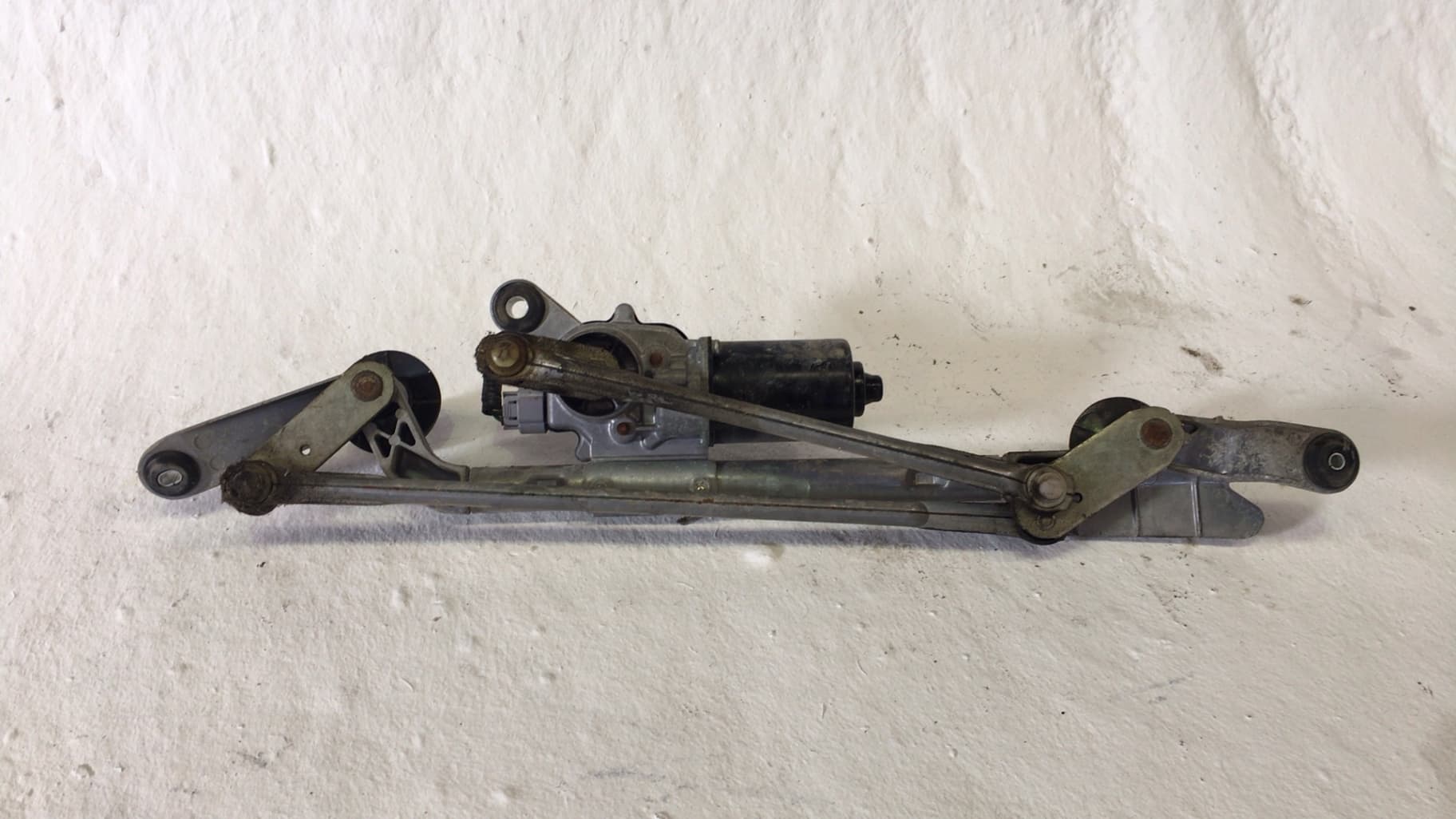 Motor limpia delantero NISSAN X-TRAIL (T30)
