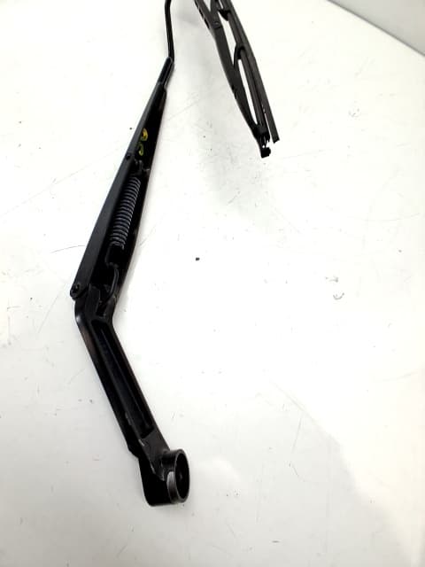 Brazo limpia delantero izquierdo NISSAN X-TRAIL (T31) 2