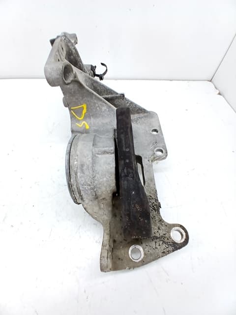 Recambio NISSAN X-TRAIL (T31) ref. 11220JD700 3