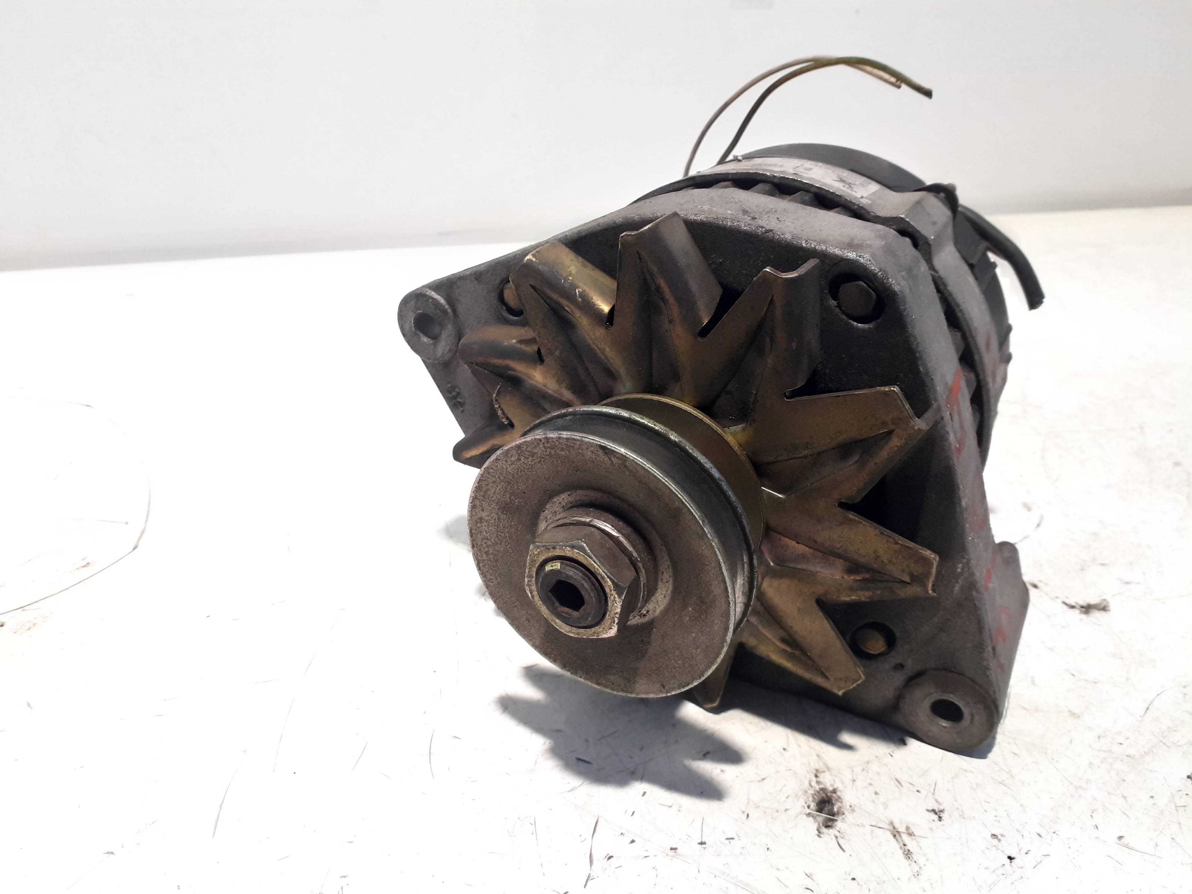 Alternador RENAULT 11