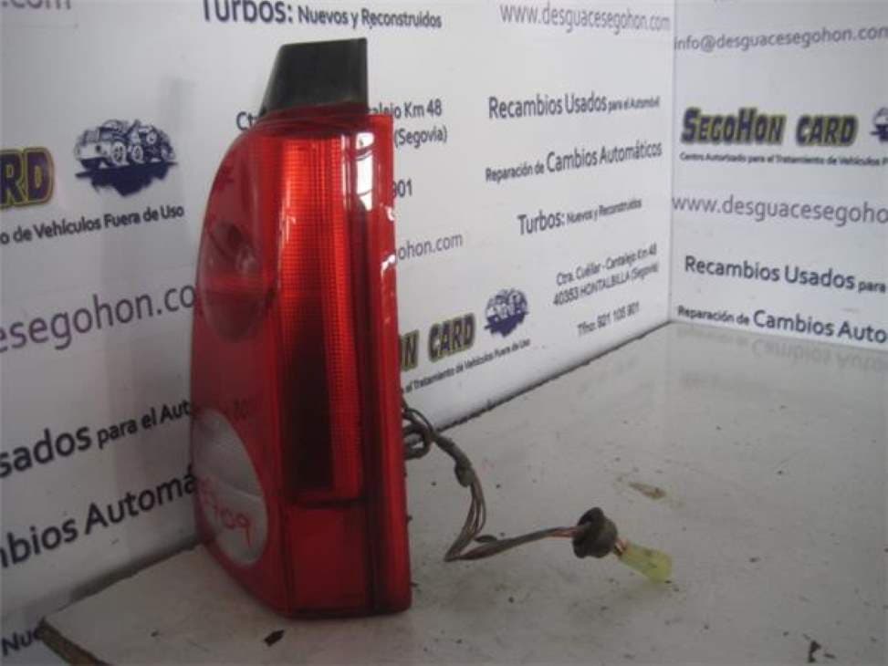 Piloto trasero derecho OPEL AGILA 4