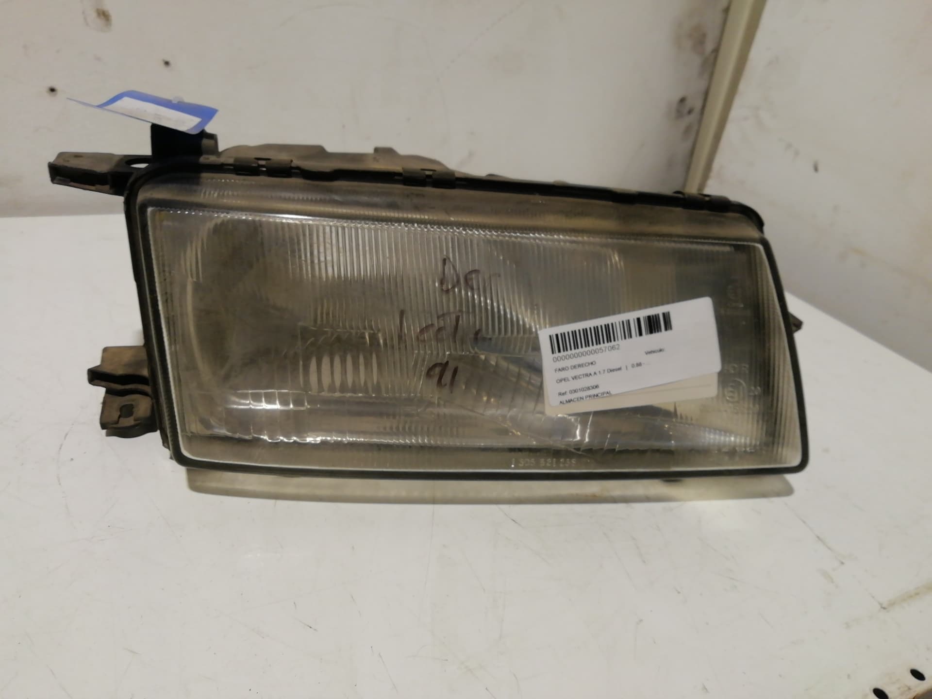 Faro derecho OPEL VECTRA A