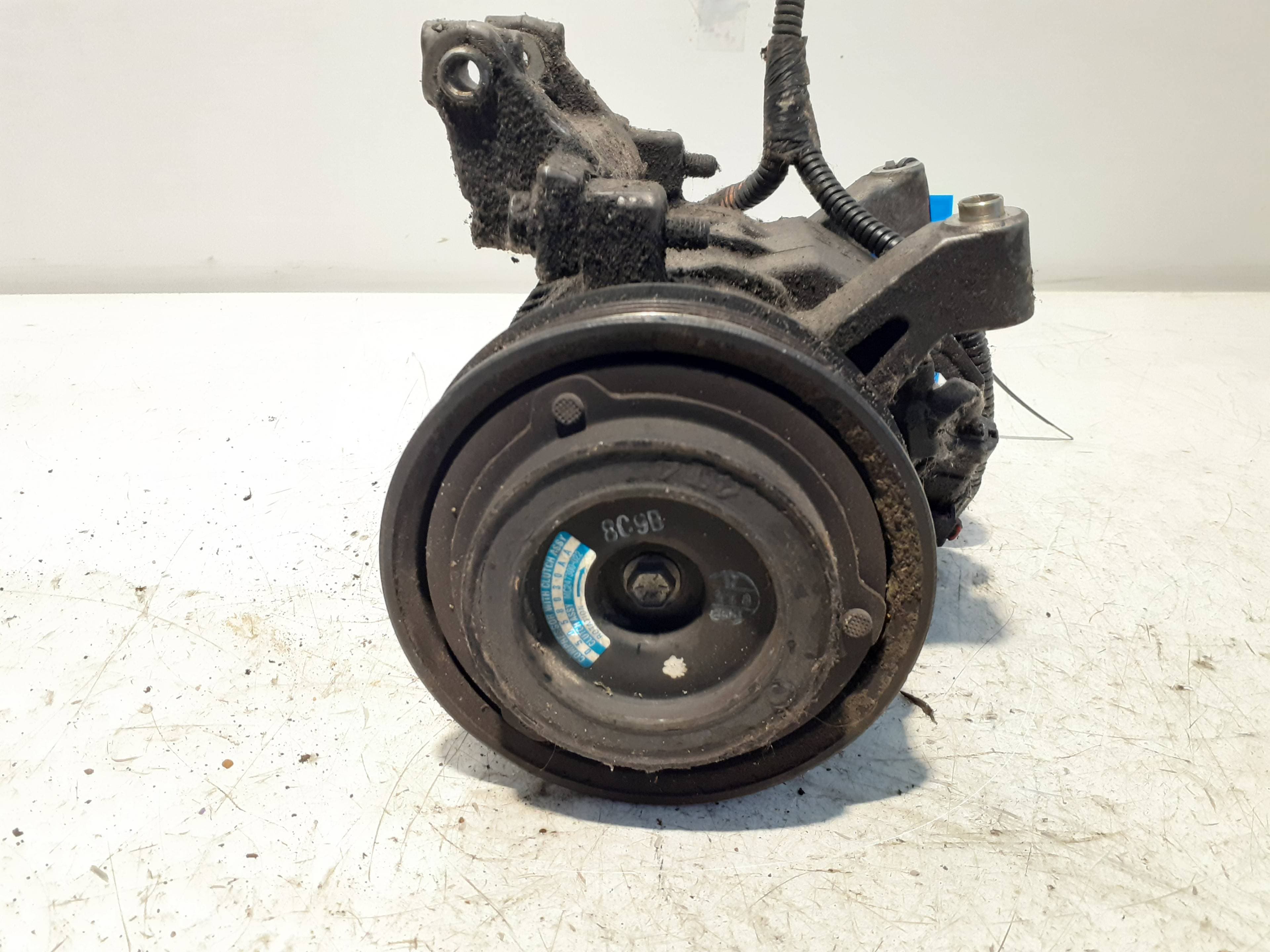 Recambio OPEL CORSA A ref. 4472204180