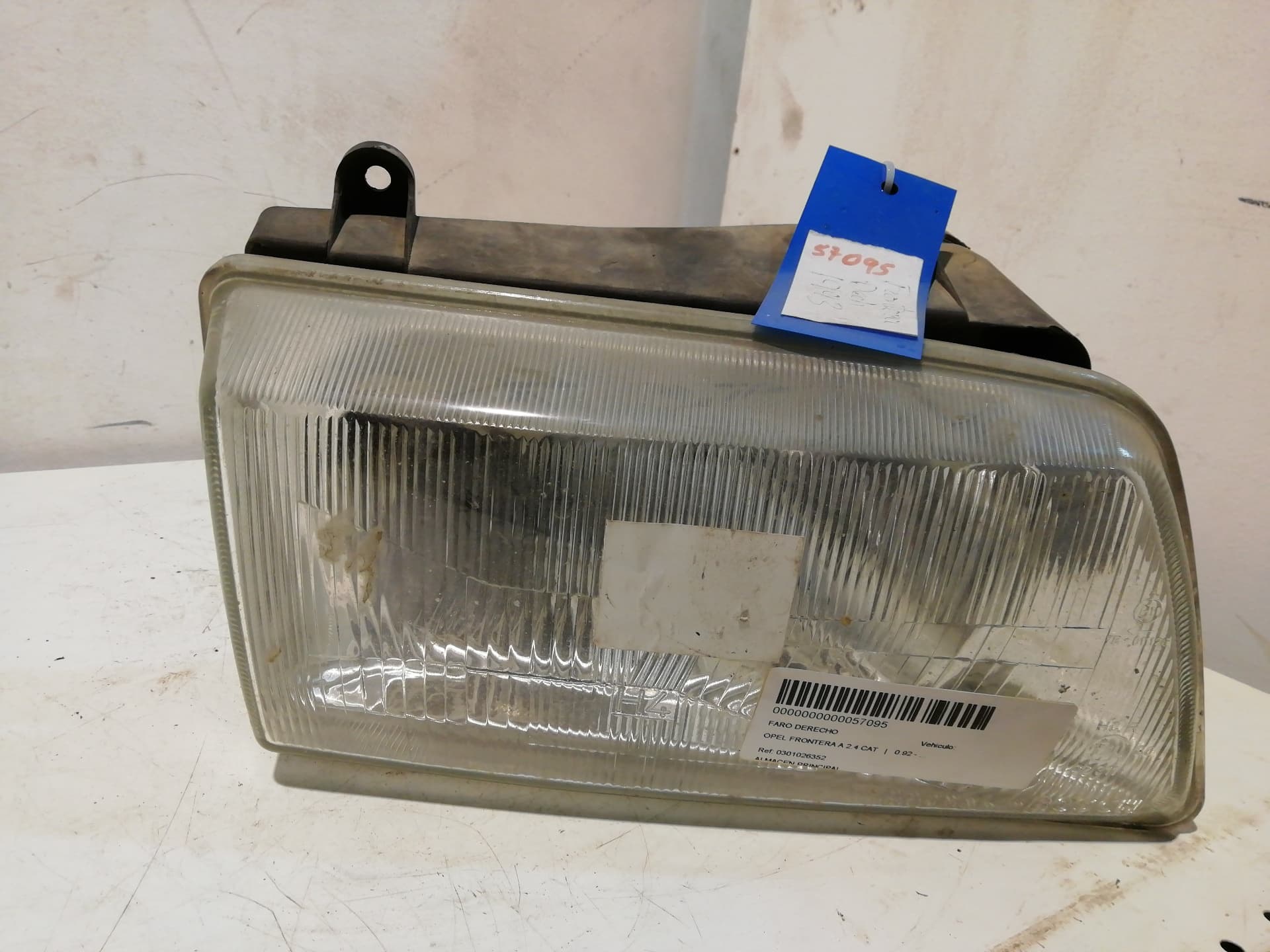 Faro derecho OPEL FRONTERA A