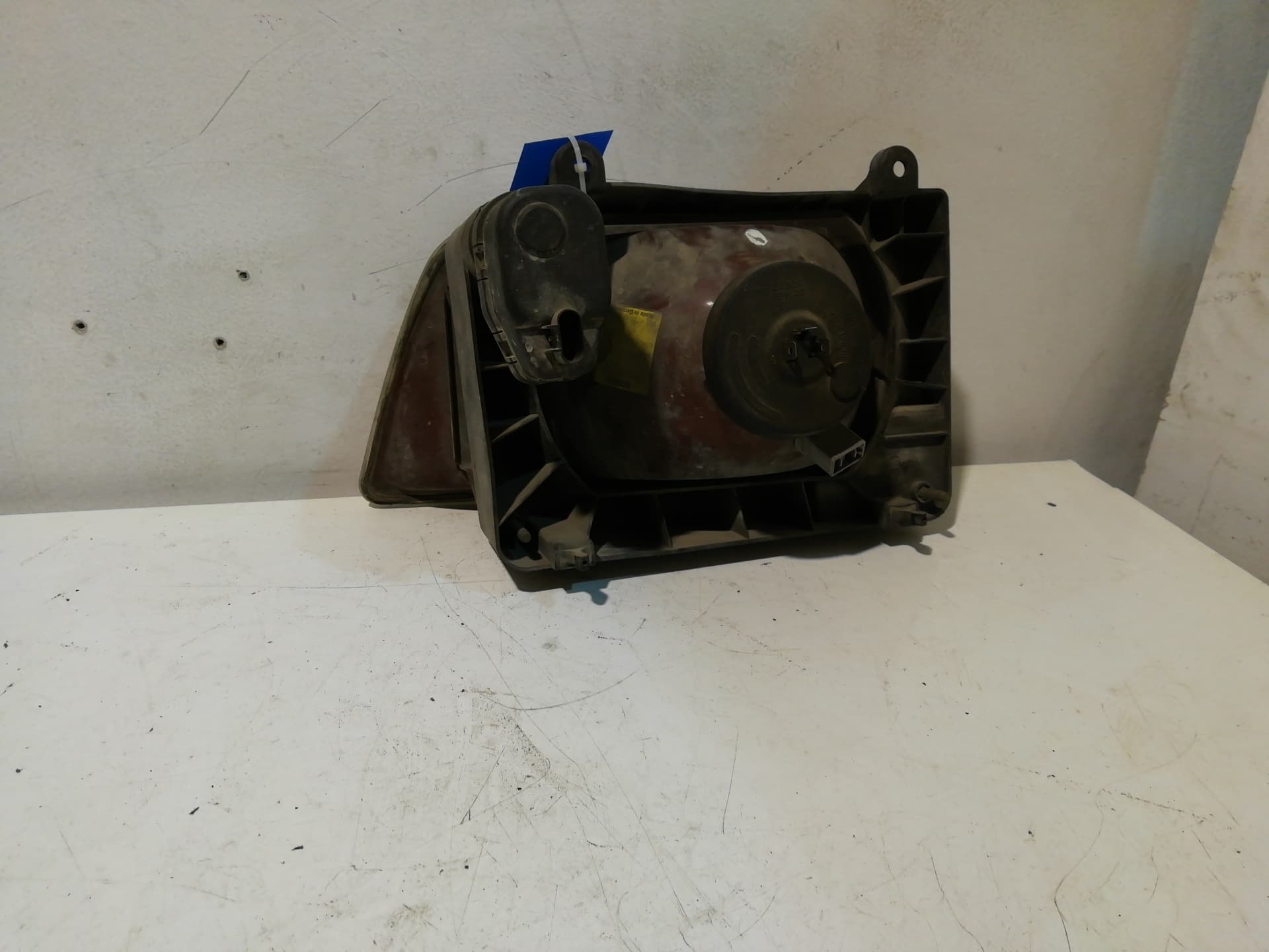 Faro derecho OPEL FRONTERA A 2