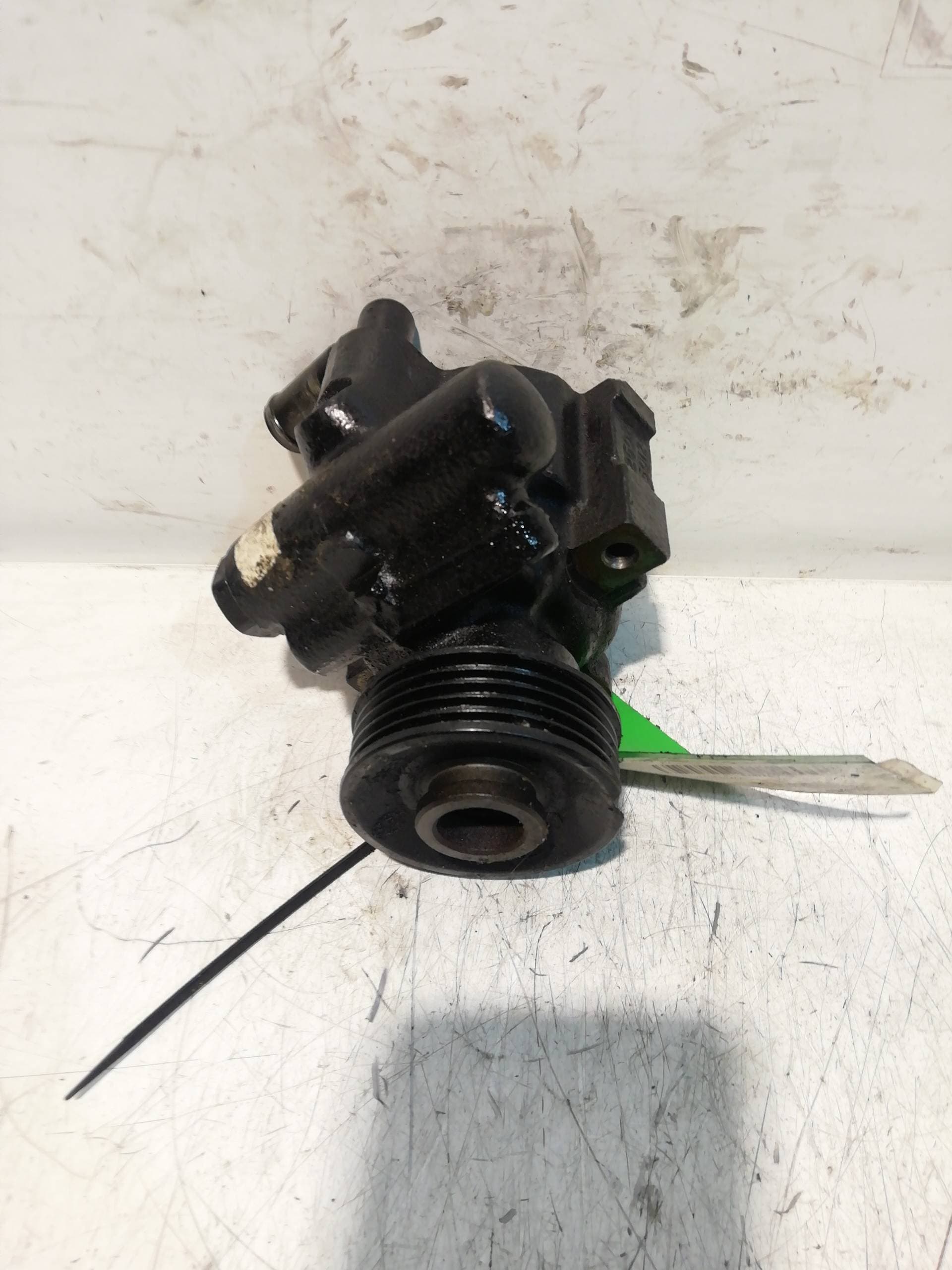 Bomba direccion FORD MONDEO FAMILIAR (GD) 2
