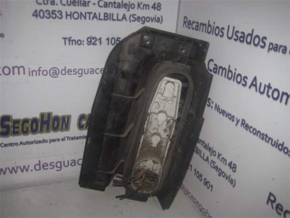 Piloto trasero izquierdo RENAULT ESPACE /GRAND ESPACE (JE0) 2
