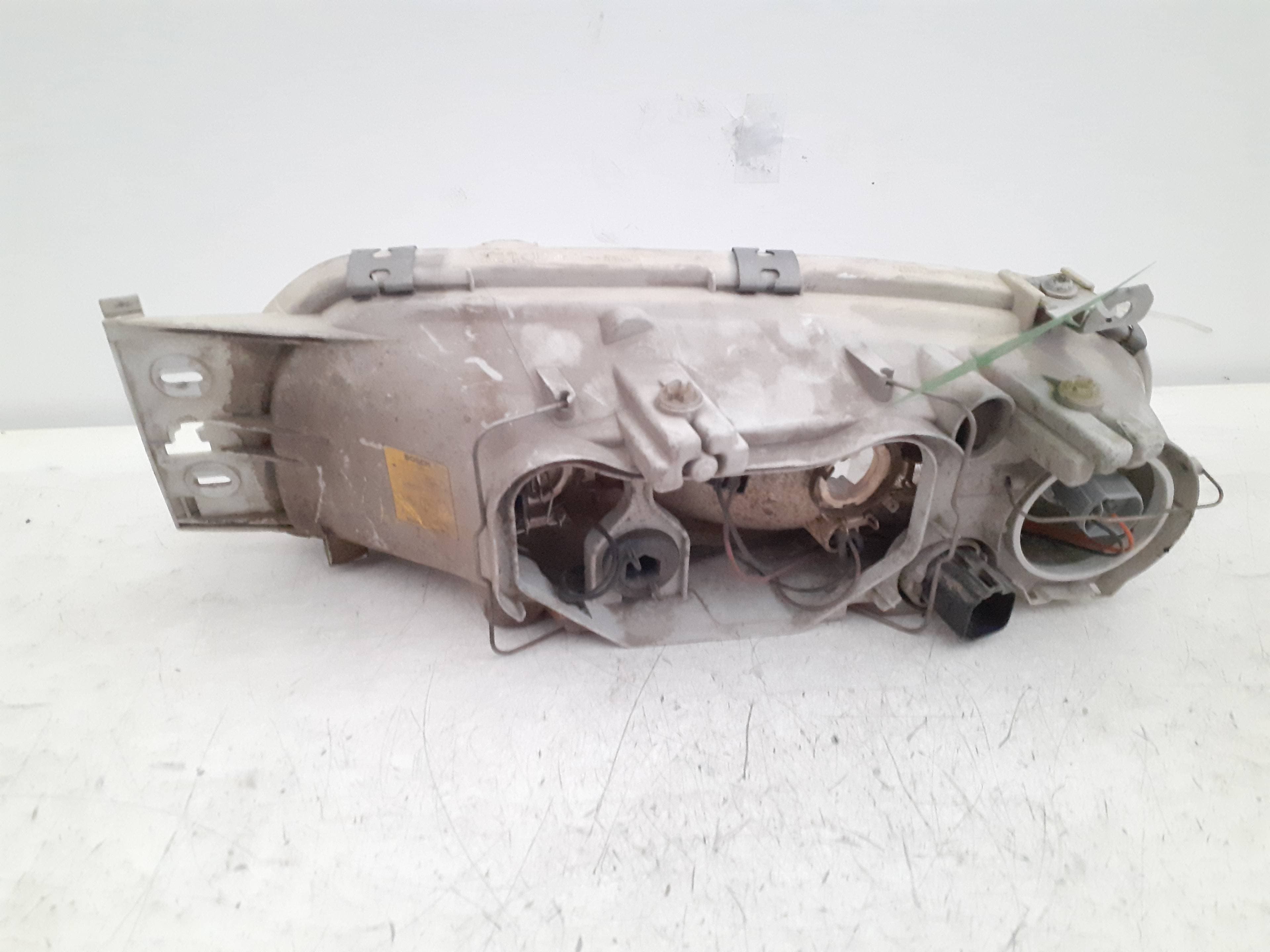 Faro derecho FORD FIESTA COURIER (DX) 3